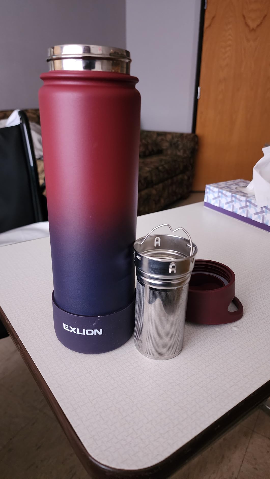 Lexlion Tea Infuser Water Bottle 32 Oz - Triple Wall Insulated Stainless Steel, Loose Leaf & Fruit Strainer, 3 Leakproof Lids, BPA-Free Silicone Sleeve, Reusable Thermal Mug customer photo 1