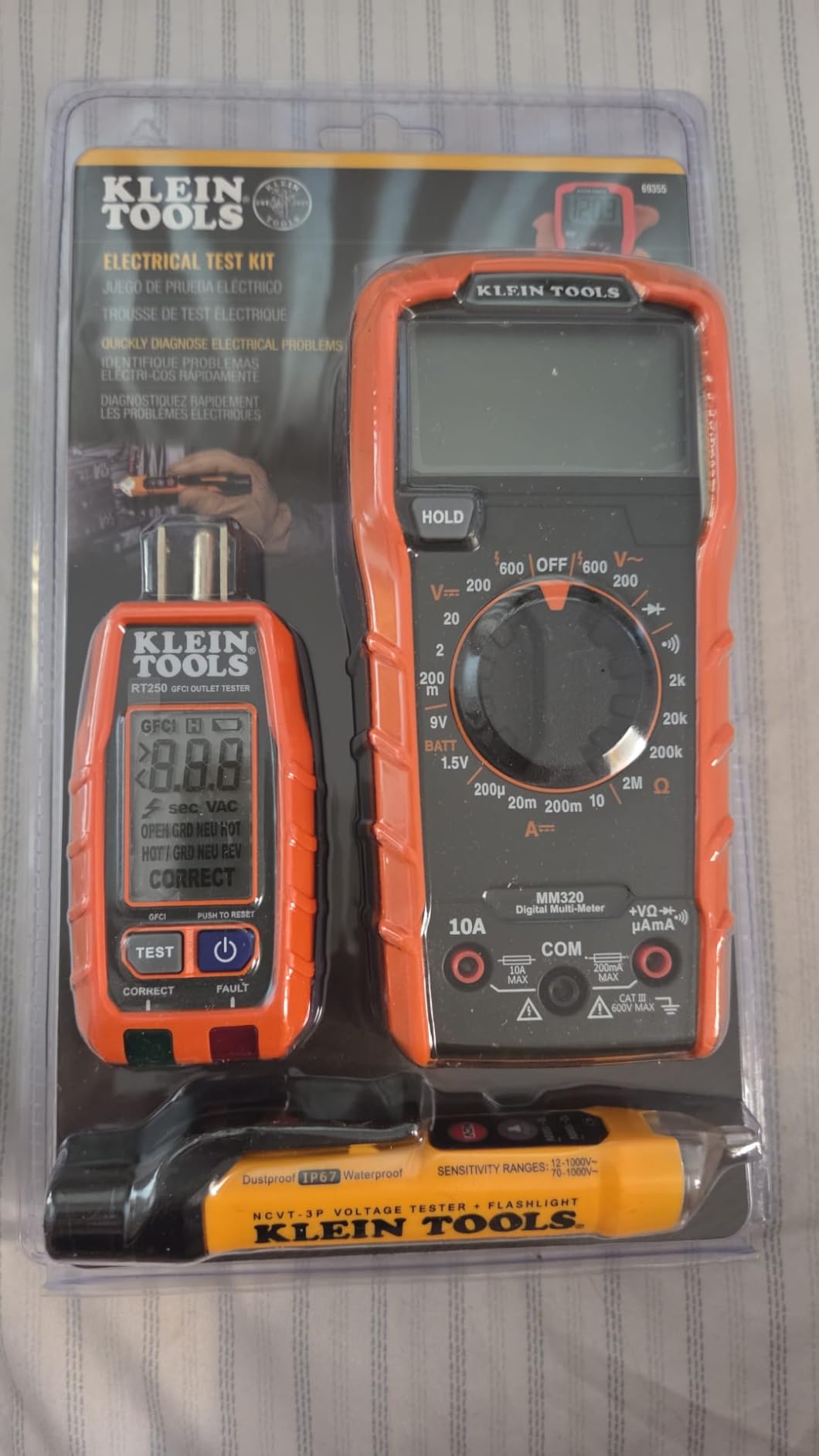 Klein Tools 69355 Digital Multimeter Premium Electrical Test Kit with Non-Contact Voltage Tester, Receptacle Tester, Test Leads customer photo 2