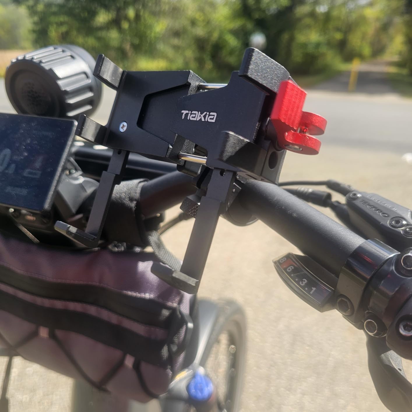 Tiakia Bike Phone Mount Holder, Aluminum Motorcycle Phone Mount, Handlebar Mounted Cell Phone Holder for Bike, 360° Rotation, Universal Bicycle Phone Mount for 4.5-7 Inch Phones customer photo 2