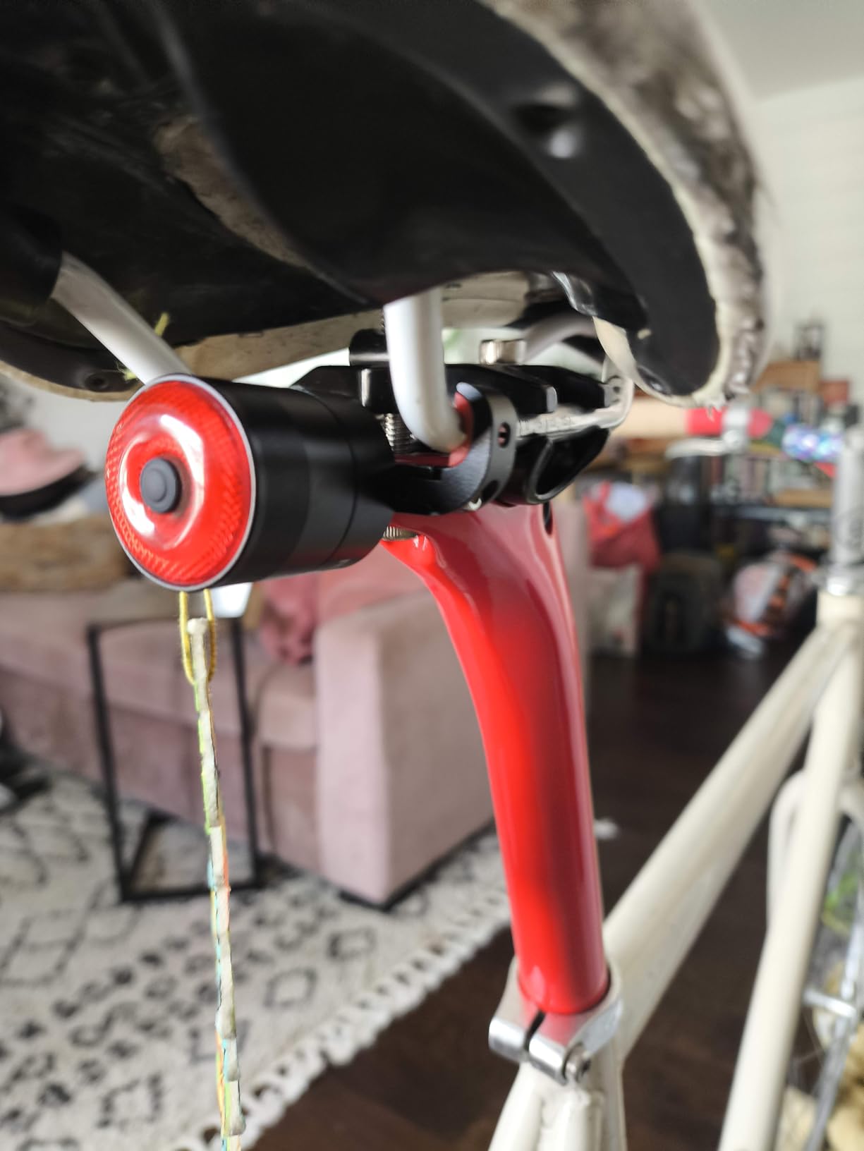 ROCKBROS Bike Tail Light Smart,Brake Sensing Bicycle Rear Lights for Night Ride,Ultra Bright LED Back Lights,Type C USB Rechargeable,IPX6 Waterproof,Cycling Safety Taillight Accessories customer photo 2