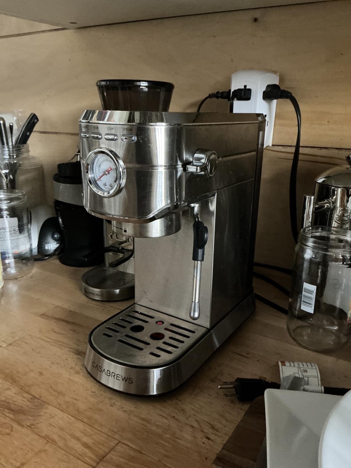 CASABREWS CM5418 Espresso Machine 20 Bar, Compact Espresso Maker with Steam Milk Frother, Stainless Steel Coffee Machine with 34oz Removable Water Tank for Cappuccino, Small Latte Machine, Silver customer photo 1