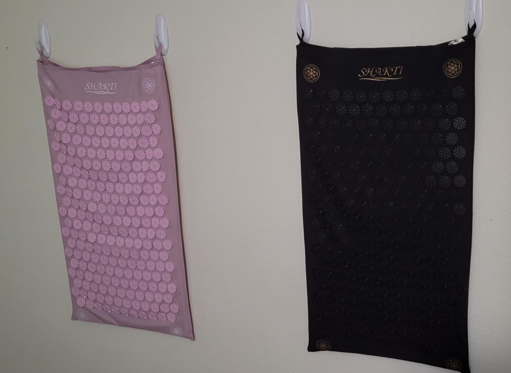 ShaktiMat Classic Acupressure Mat & Neck Pillow Set, Level 2 Intensity in Black, Sustainable & Durable, Relieves Stress & Tension, Promotes Relaxation & Focus, FSA/HSA Eligible customer photo 1