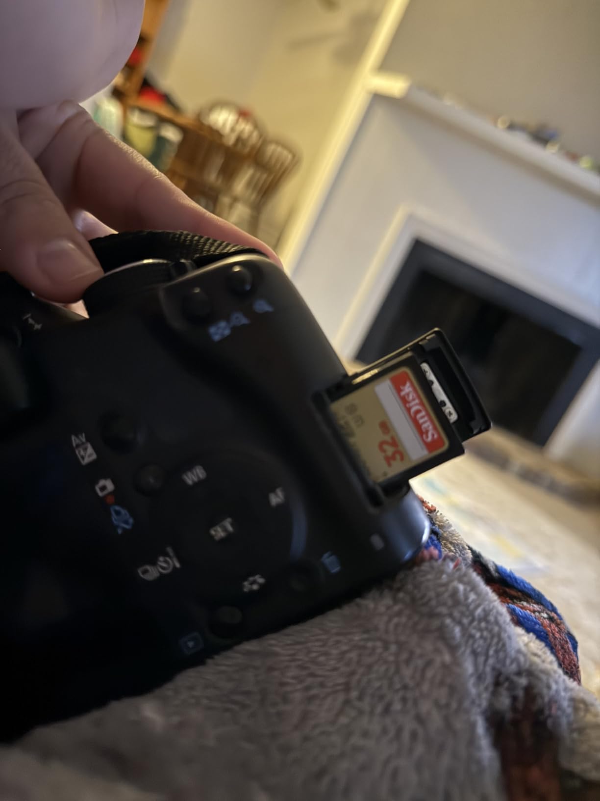 SanDisk 256GB Extreme SDXC UHS-I Memory Card - C10, U3, V30, 4K, UHD, SD Card - SDSDXVV-256G-GNCIN customer photo 2