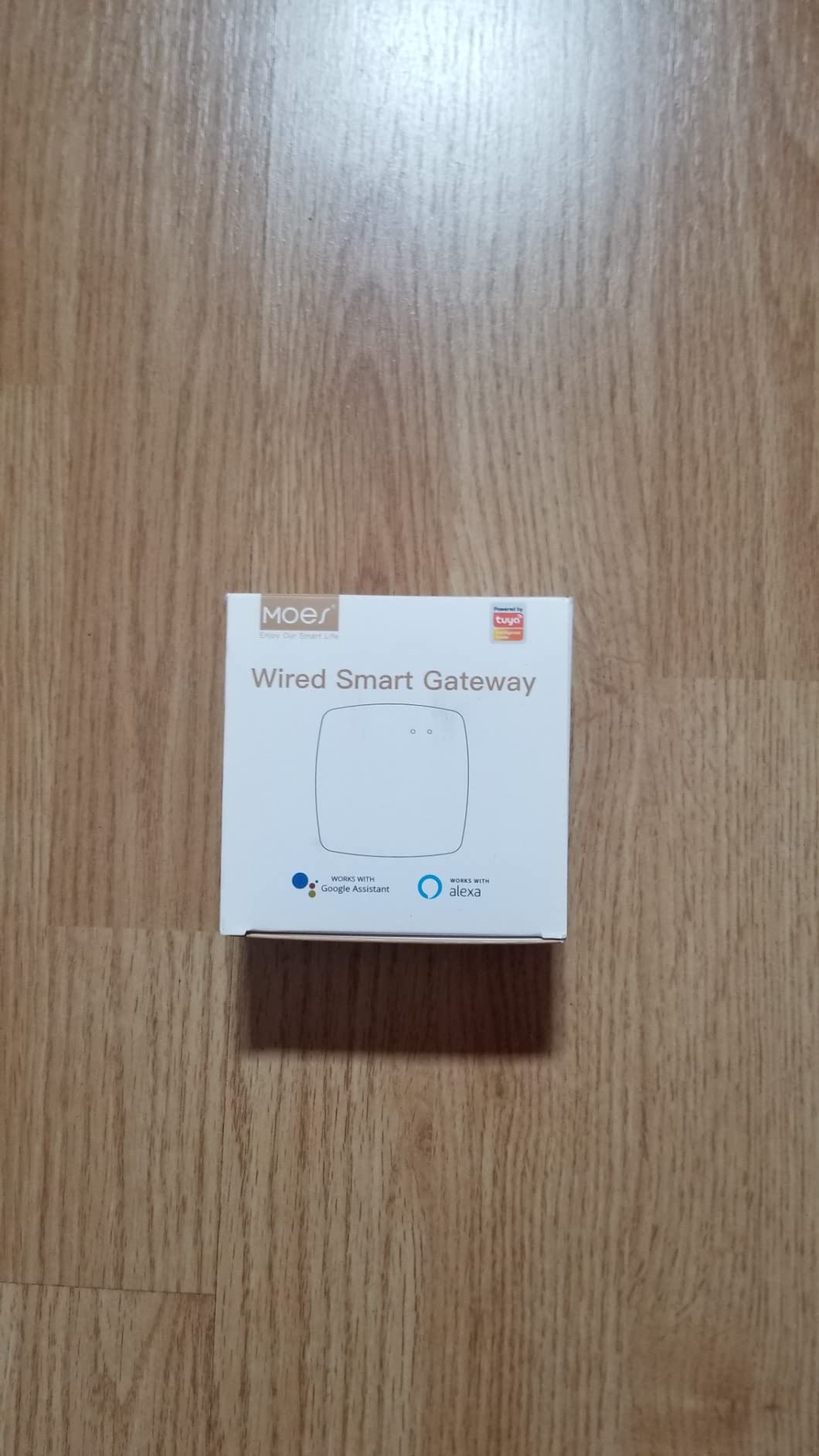 MOES ZigBee 3.0 & Bluetooth & Mesh Hub Only Support Tuya Device Work with Smart Life App, Intelligent Bridge Wired Smart Home Gateway Voice Control via Alexa, Google Home, 2.4GHz WiFi customer photo 1