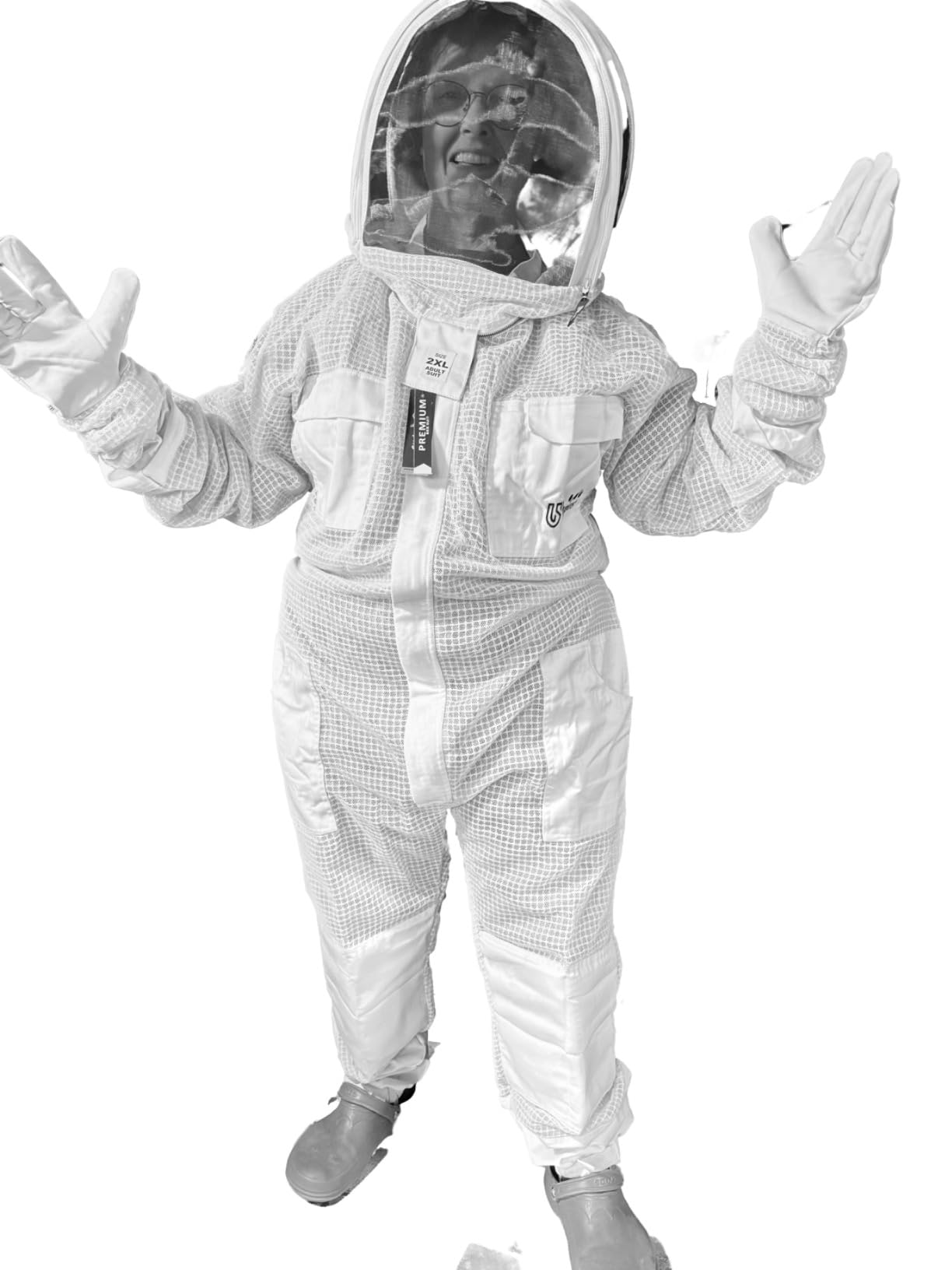 US-Keepers 3-Layer Ultra Ventilated Bee Suit for Men & Women - Premium Beekeeping Suit with Bee Gloves & Two Detachable Beekeeping Veils (White 2XL) customer photo 2