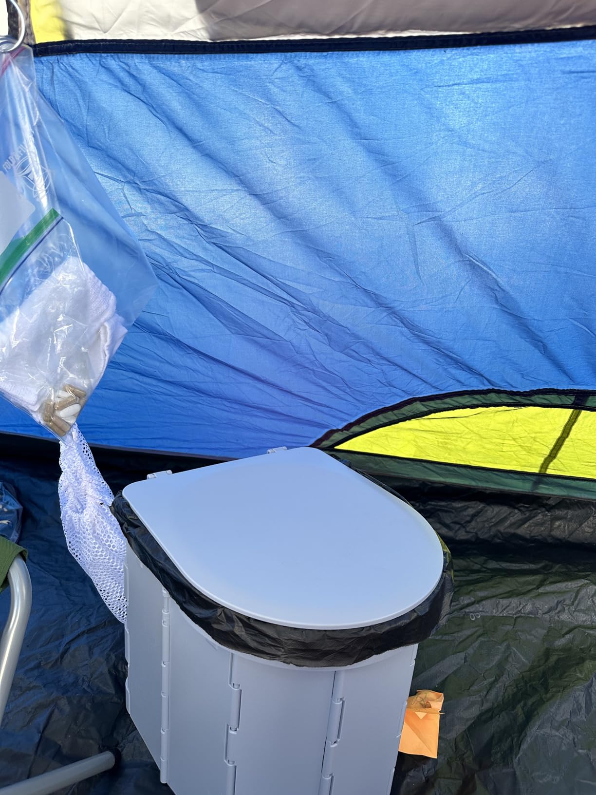 Portable Camping Toilet, Folding Toilet for Adults with Lid and Retractable TP Holder, Waterproof Porta Potty with Carry Bag and Disposible Liners for Camping, Hiking, RV Travel customer photo 2