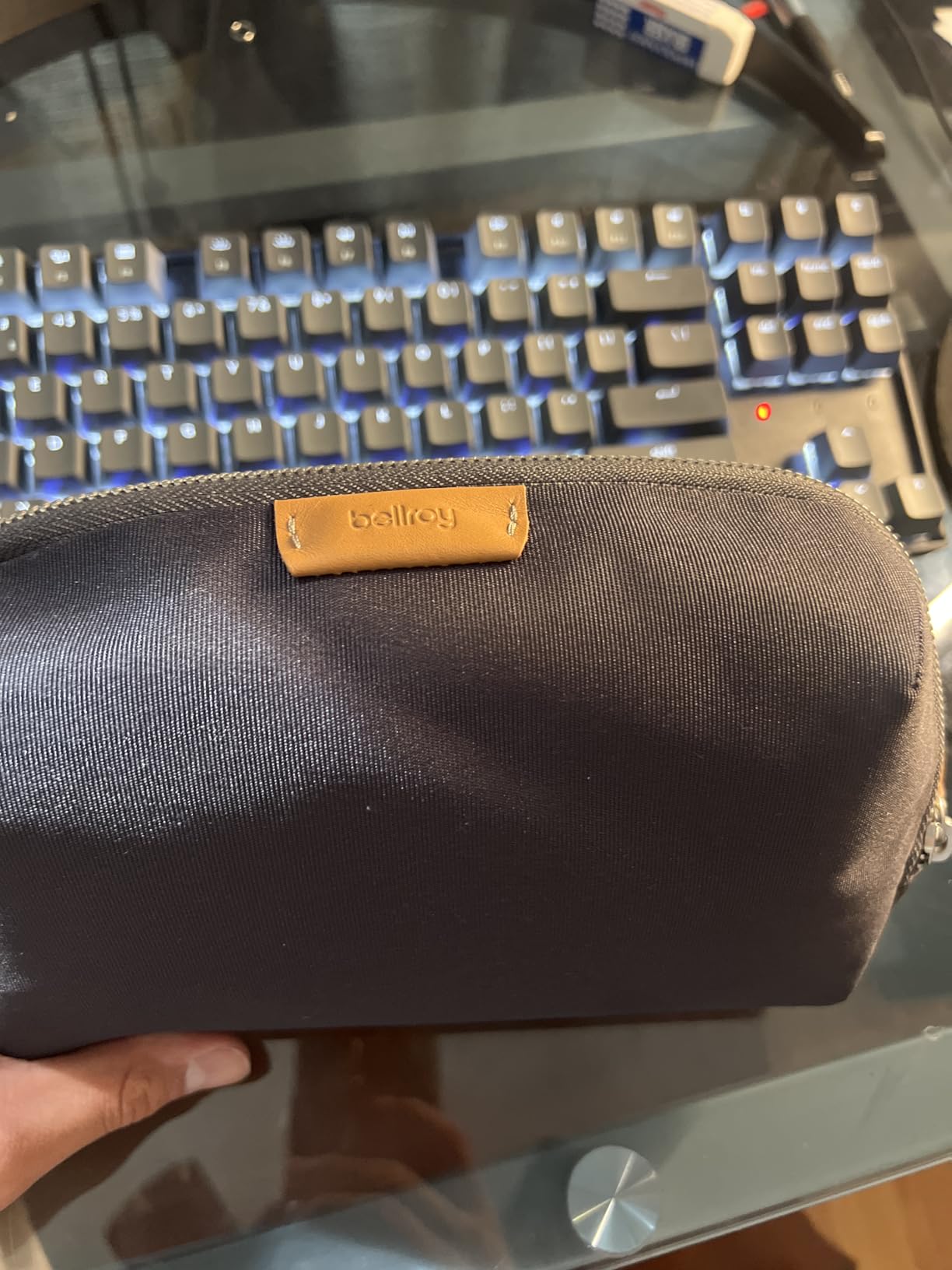 Bellroy Desk Caddy (tech Organizer) - Black customer photo 1