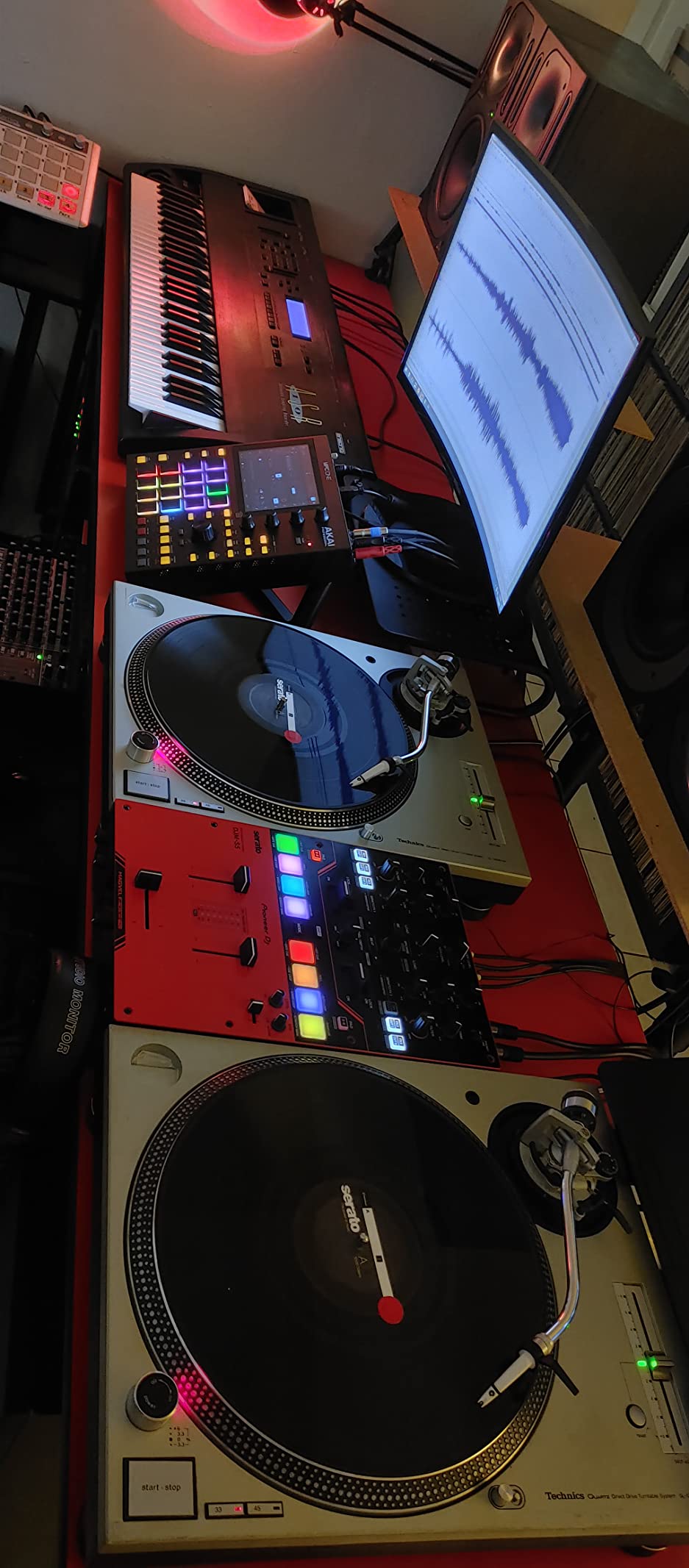 Pioneer DJ DJM-S5 2-channel Mixer for Serato DJ customer photo 1