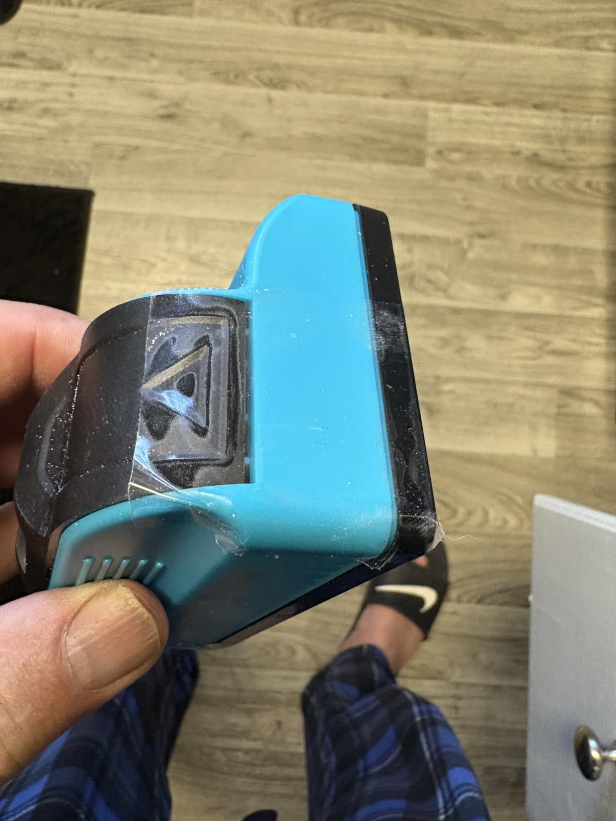 Franklin Sensors ProSensor M70 Stud Finder with 7-Sensors, Wood & Metal Stud Detector/Wall Scanner, Made in The USA customer photo 2