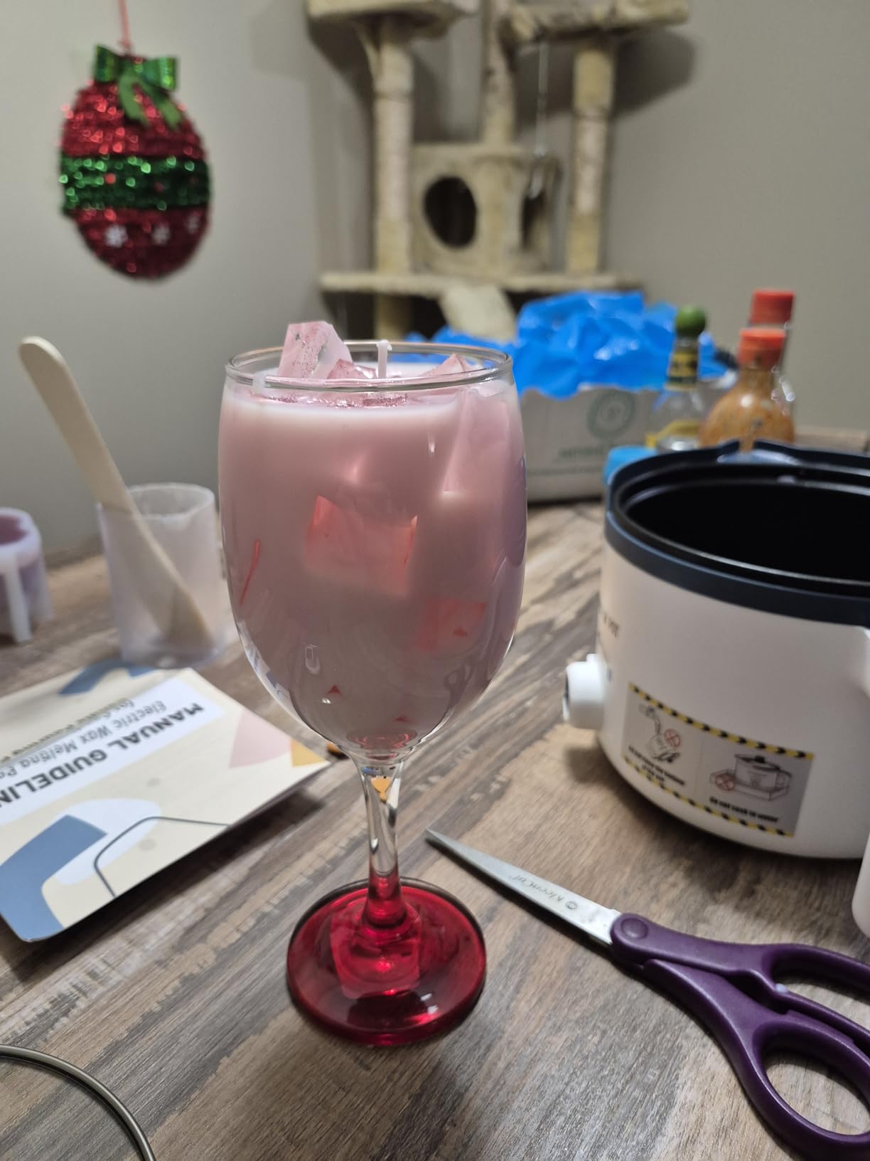 Ksedcon Candle Melting Pot, Electric Wax Melter for Candle Making with Pouring Spout, Non-Stick Small Candle Making Pouring Pot customer photo 1