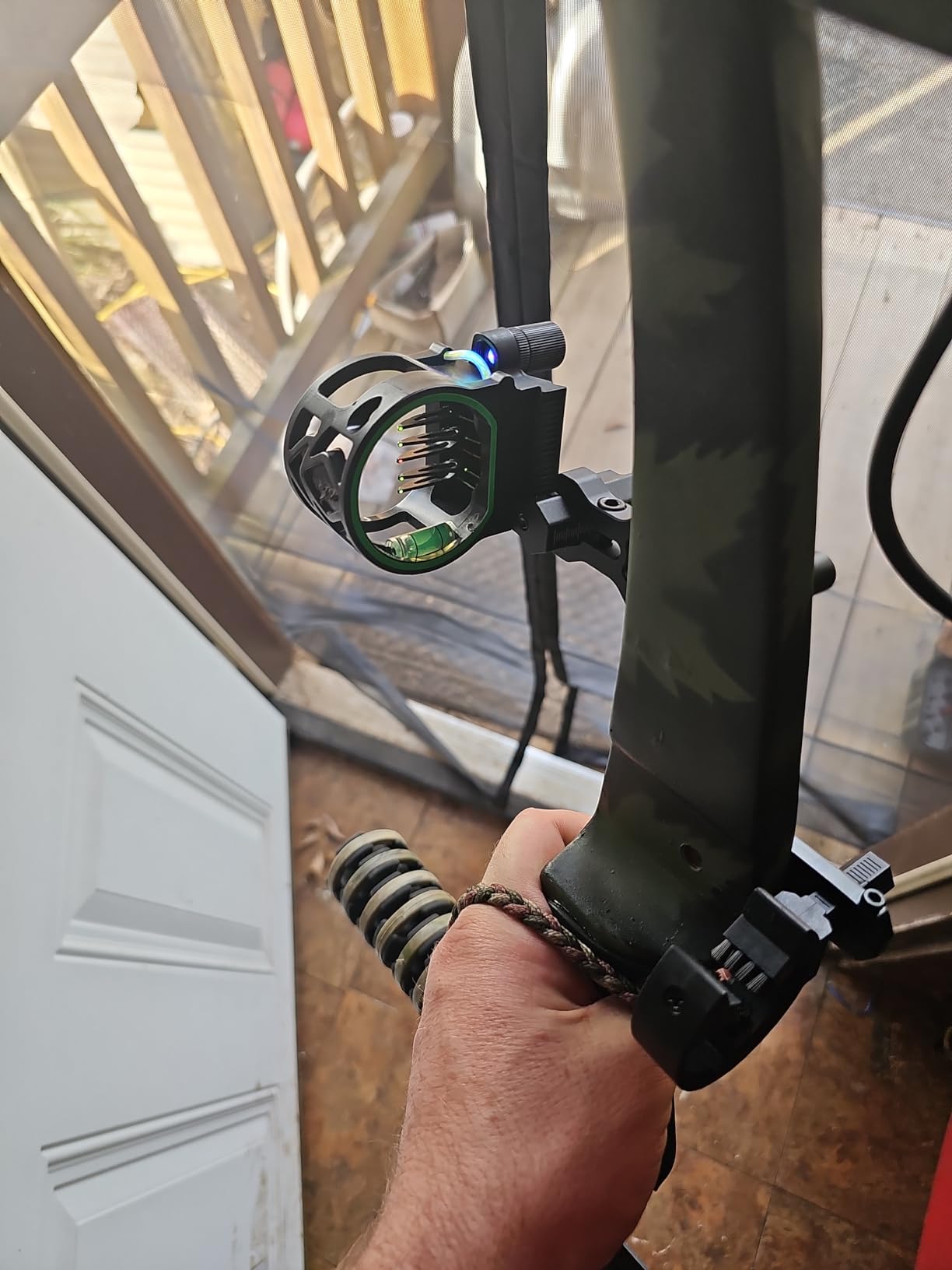 LWANO 5 Pin Bow Sight with Rheostat Light and Reversible Mount Design customer photo 1