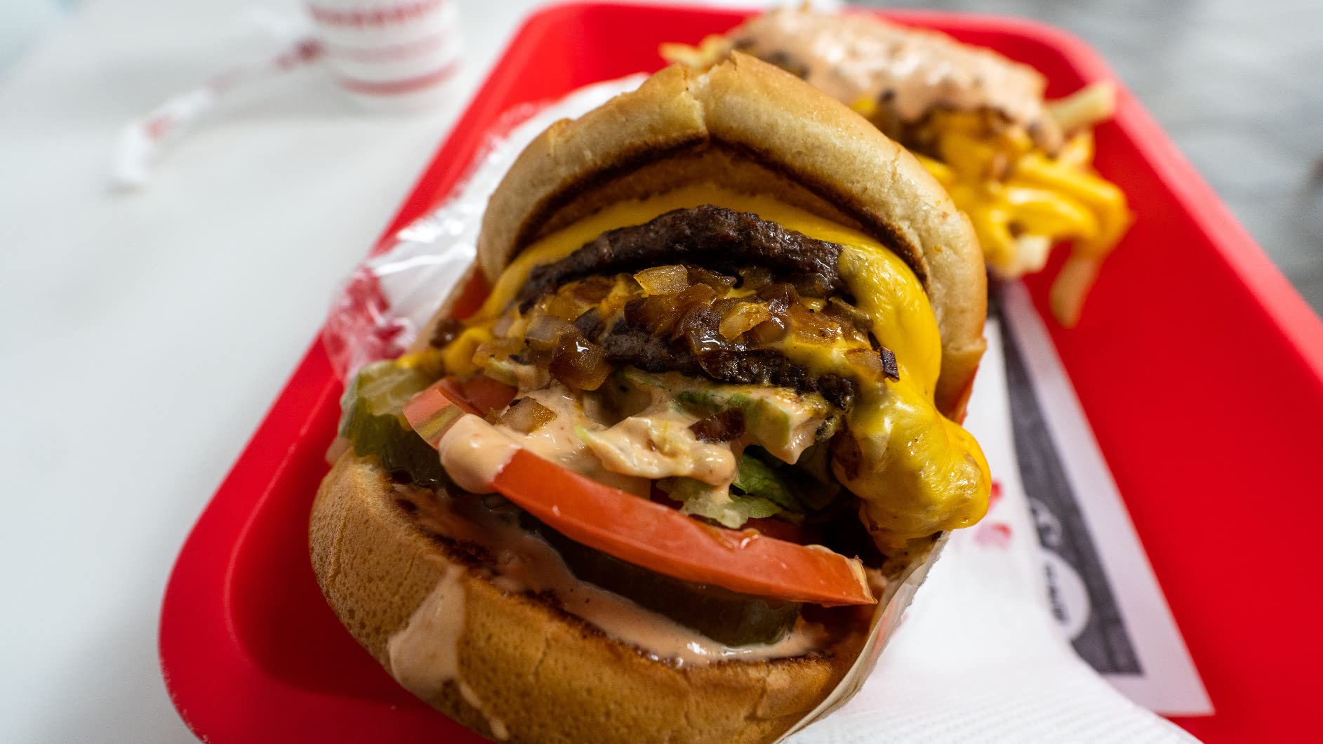 Sony E 11mm F1.8 APS-C Ultra-Wide-Angle Prime for Cameras, Black customer photo 2