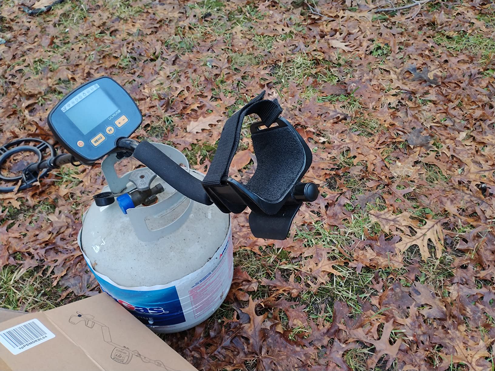 Professional Metal Detector for Adults - 12