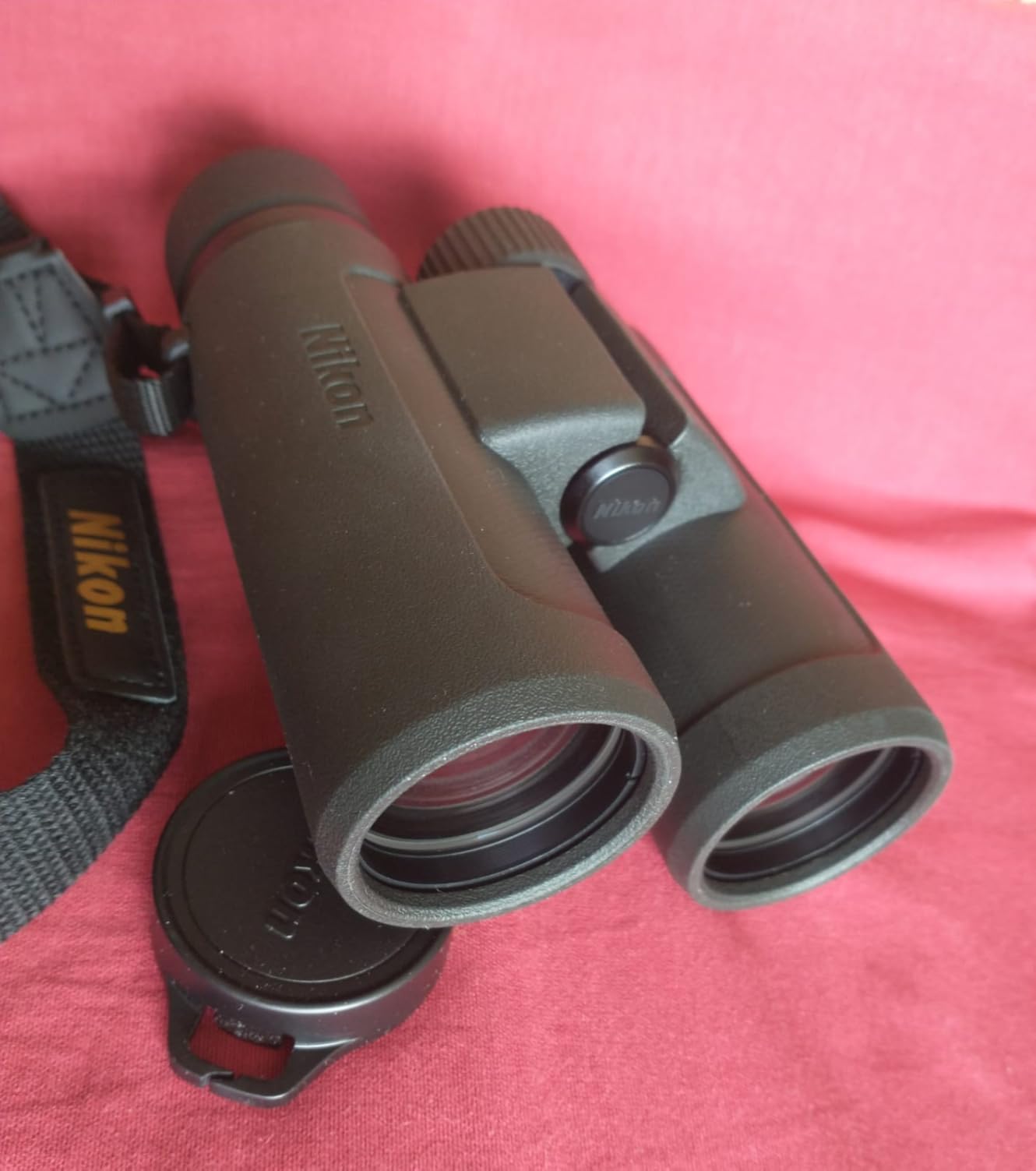 Nikon PROSTAFF P3 8x42 Binocular | Waterproof, fogproof, rubber-armored Full-Size Binocular, wide field of view & long eye relief | Official Nikon USA Model customer photo 1