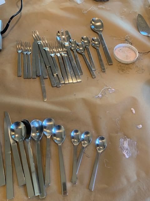 Jewelry Polisher - Adjustable Variable Speed Bench Grinder Polishing & Buffing Machine, Dental Buffer & Lathe - Includes 6 Cloth Wheels, 2 Abrasive Fiber Wheels, Safety Glass, Polish Compound customer photo 1