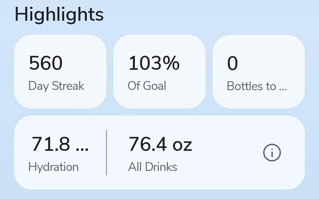 PRO Smart Tumbler Bundle - Insulated Stainless Steel - Tracks Water Intake with Bluetooth, LED Glow Reminder When You Need to Drink - 20oz (Sea Glass) customer photo 1