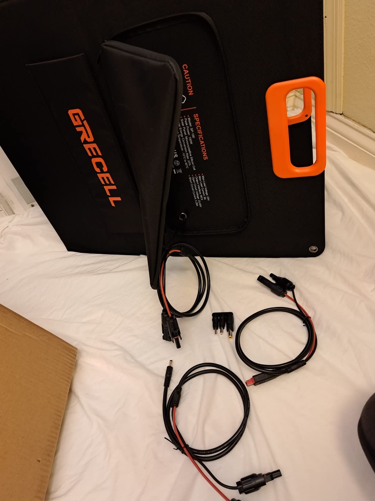 GRECELL 100W Portable Solar Panel for Power Station Generator, 20V Foldable Solar Cell Solar Charger with High-Efficiency Battery Charger for Outdoor Camping Van RV Trip customer photo 2