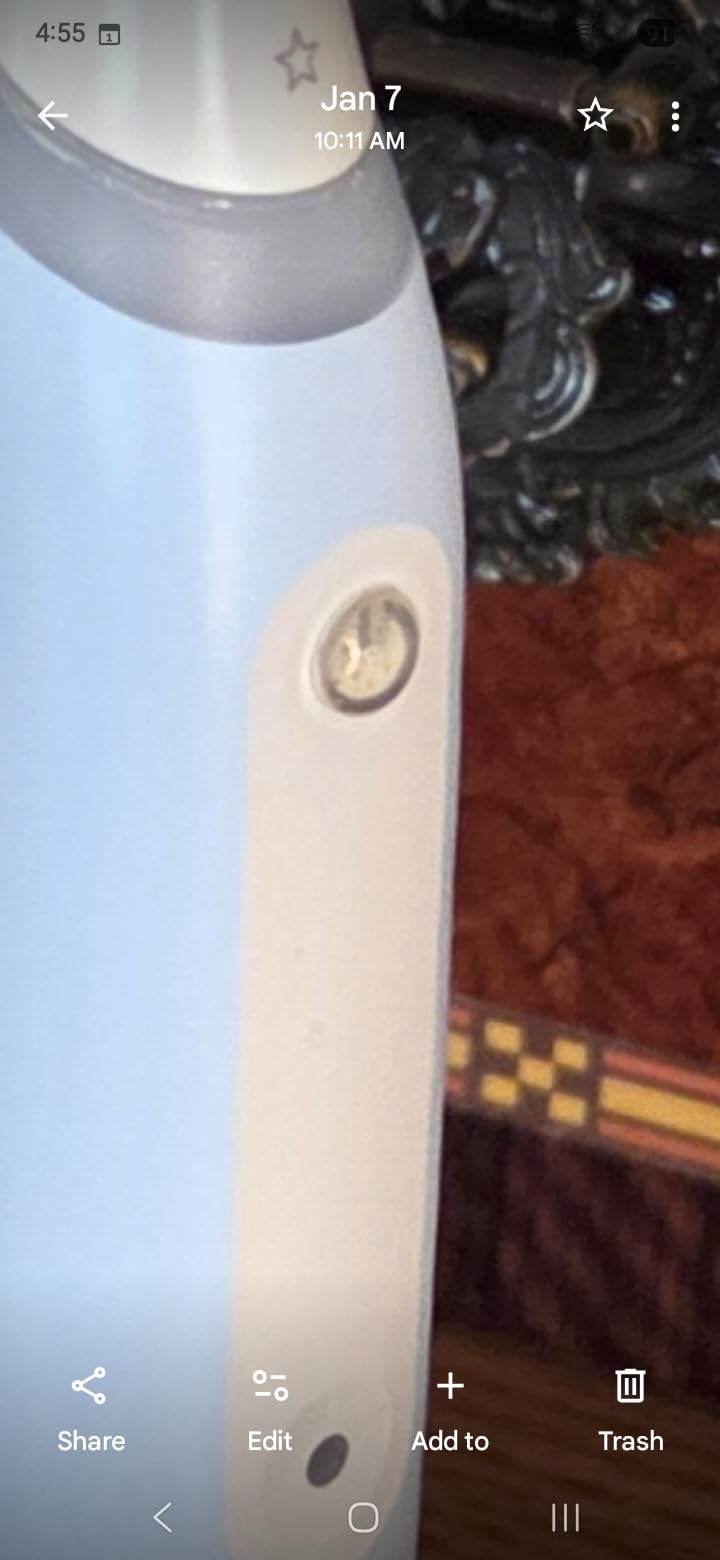 Oral-B iO Deep Clean Rechargeable Electric Toothbrush, Black, iO Series 3 Limited, 2 Brush Heads, Travel Case, Pressure Sensor, 3 Cleaning Settings customer photo 2