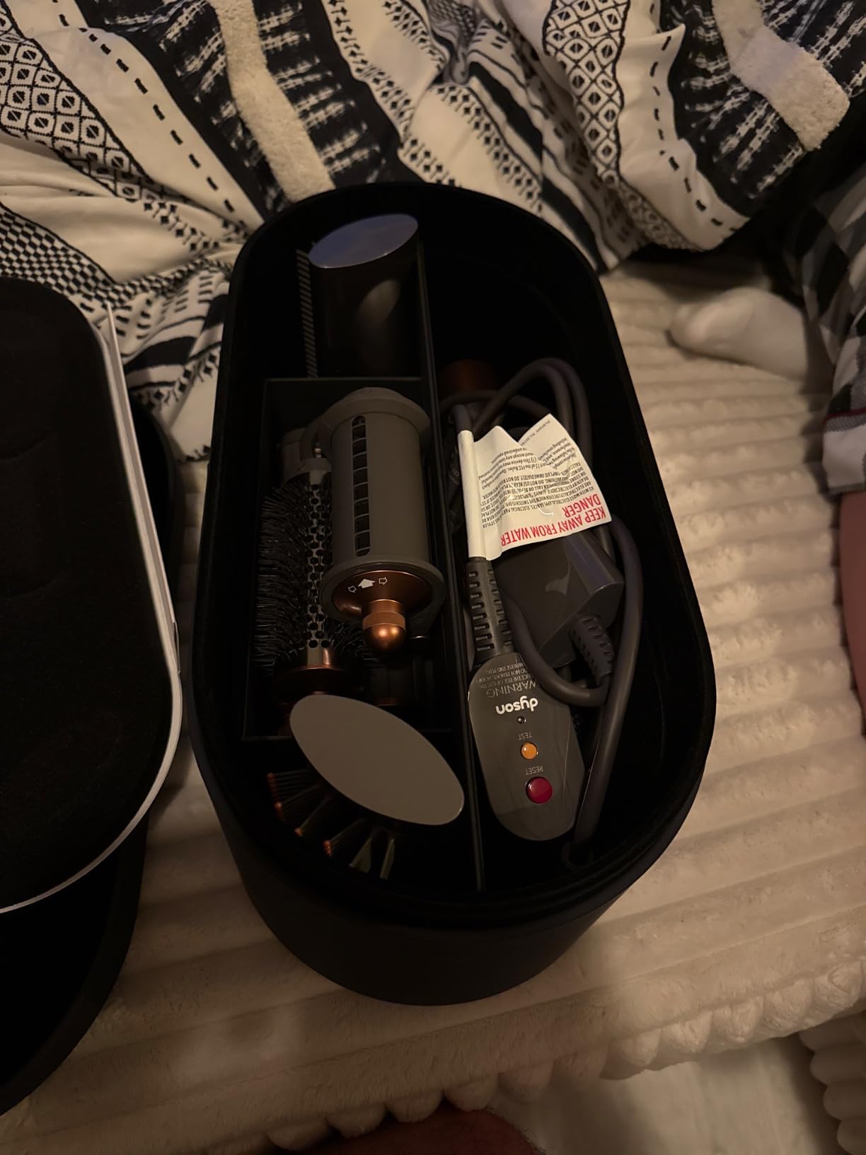 Dyson Airwrap Multi-Styler Complete Long customer photo 2