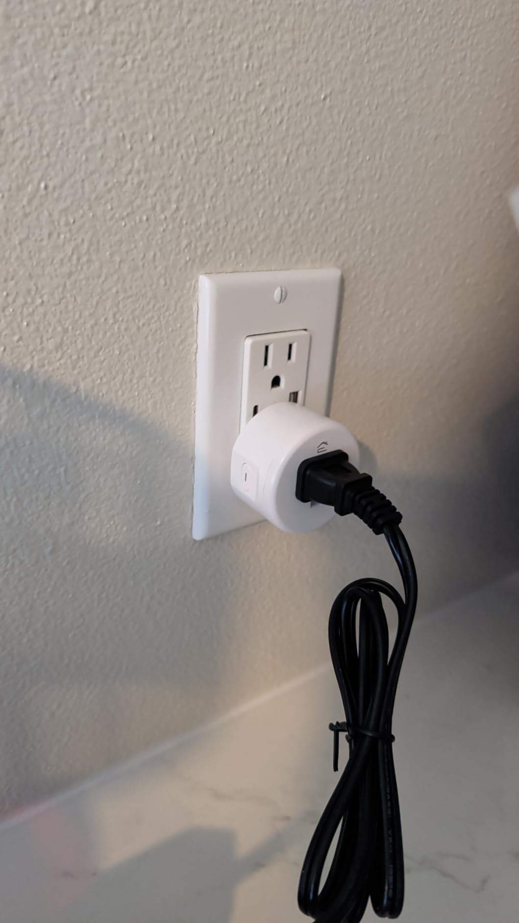 EIGHTREE Smart Plug, WiFi Outlet Works with Alexa & Google Home, Smart Home Socket with Remote Control & Timer Function, 2.4GHz WiFi Only, 4 Packs customer photo 2