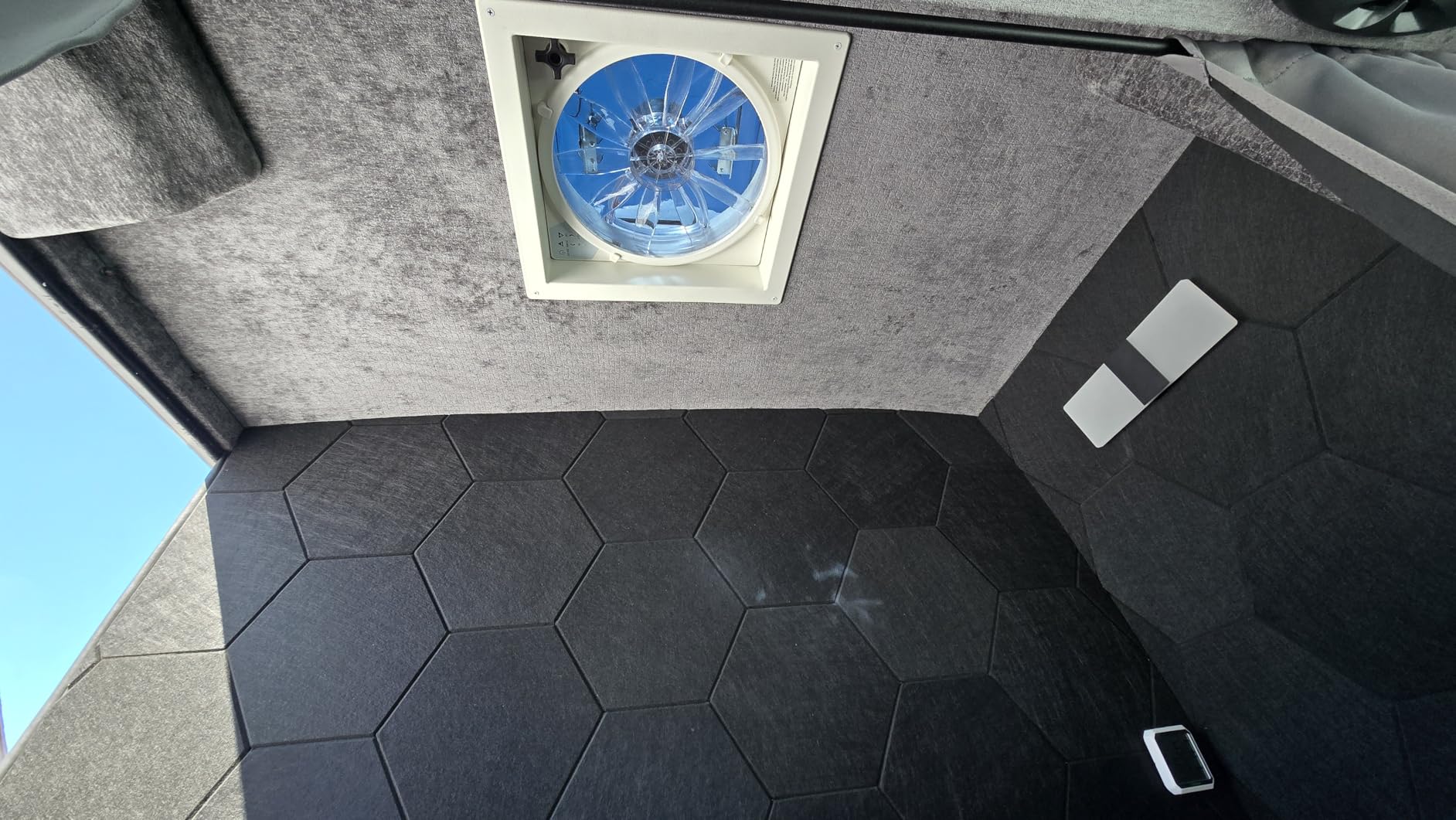 Build-in Rain Shield Rv Roof Vent Fan 14x14 RV Ventilation Fan with Remote Control, 12V Ceiling Exhaust Fan for Trailer, Camper (NO Thermostat) customer photo 2