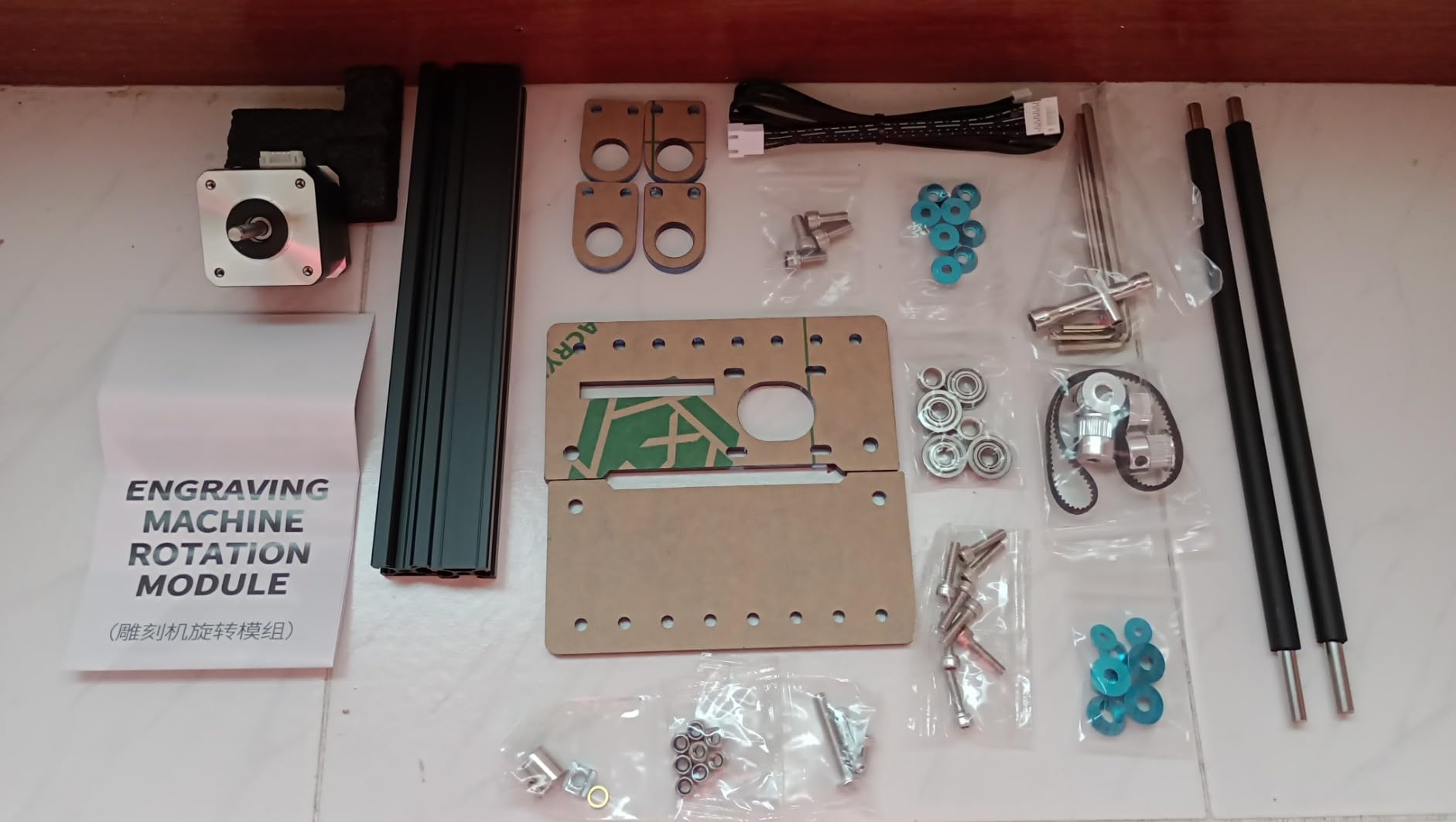 Twotrees Rotary Roller Y Axis Rotary Roller Engraving Module for Engraving Cylindrical Items, 360° Rotating Engraving, Compatible with Most Engraver customer photo 2