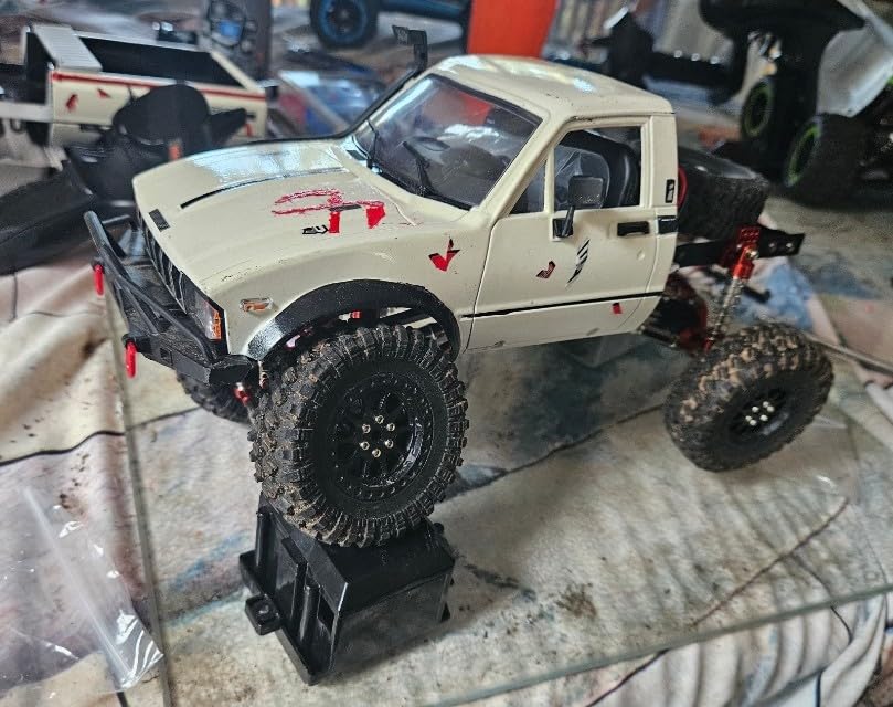 YIKESHU RC Crawler Offroad RC Truck 4x4 Remote Control Rock Crawler WPL C24-1 Pickup Trucks with Led Light, 2.4 Ghz 1/16 Scale All Terrain Car Brushed RTR Pickup for Adults customer photo 2