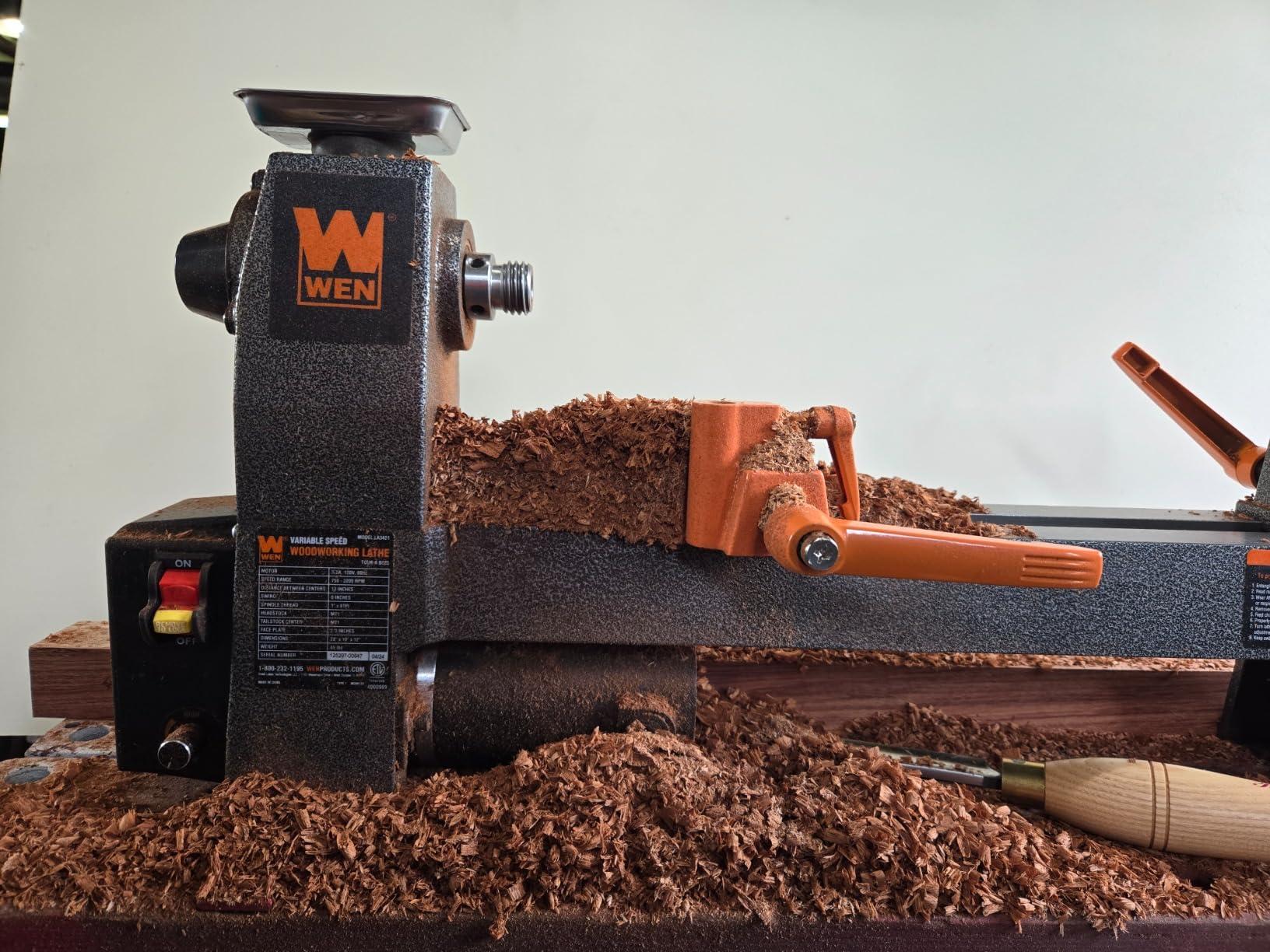 WEN Mini Benchtop Wood Lathe, 8-Inch by 13-Inch with Variable Speed (LA3421) customer photo 1