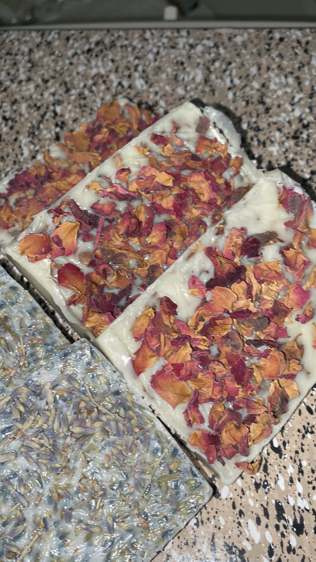 Fast METL Soap Making Kit with Electronic Hot Plate, Basic DIY Soap Making Supplies Including 1.1 lb Glycerin Soap Base, Pouring Pot, Silicon Mold for Adults and Beginners Craft Project customer photo 2