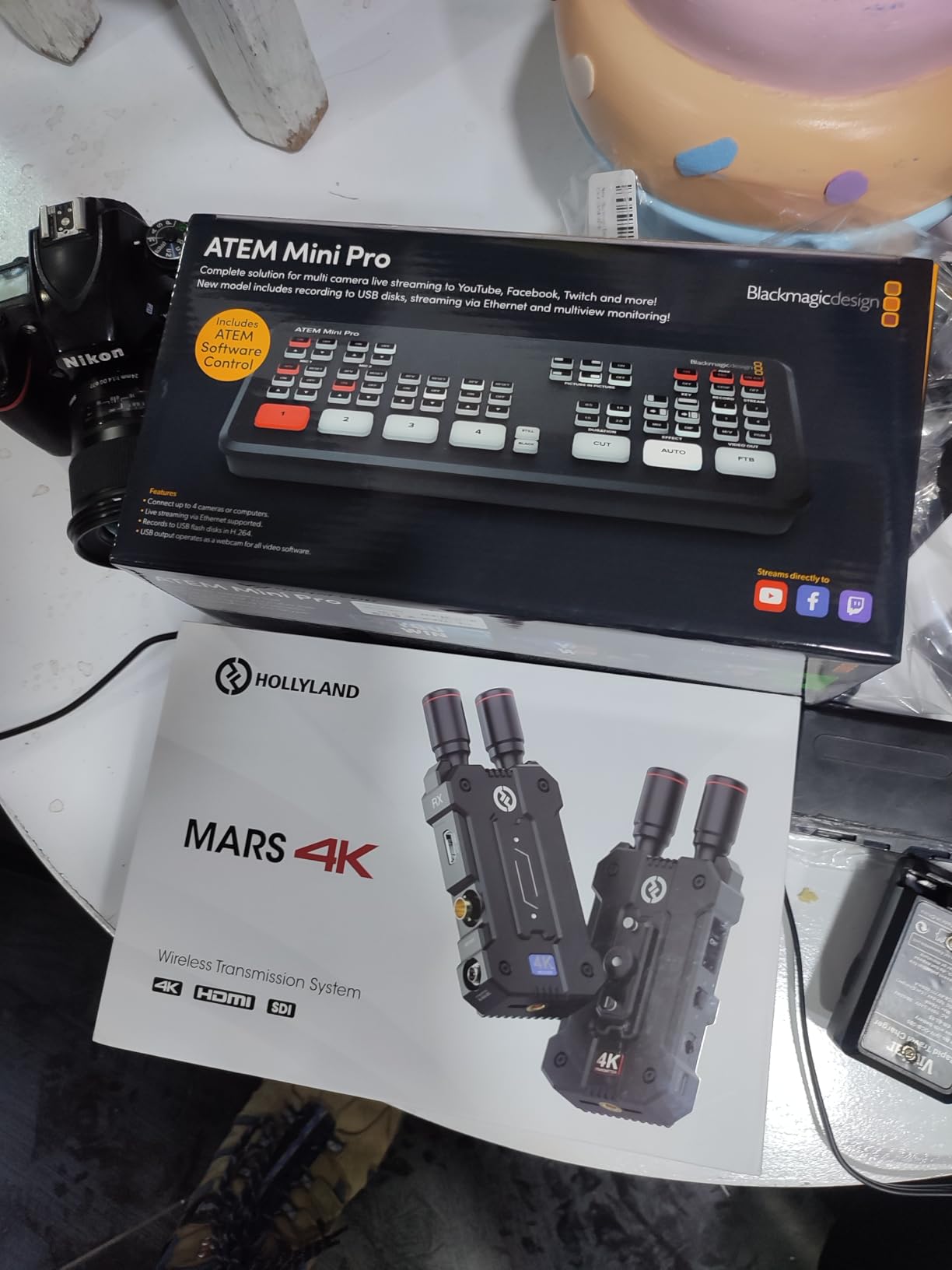 Hollyland Mars 4K Wireless Transmitter Receiver 5G SDI HDMI Video Transmission System, 4Kp30/1080p60, Support 23.98/29.97/59.94 FPS SDI Out, 450FT Los Range 66ms Latency, 4 App Monitoring (1TX+1RX) customer photo 1