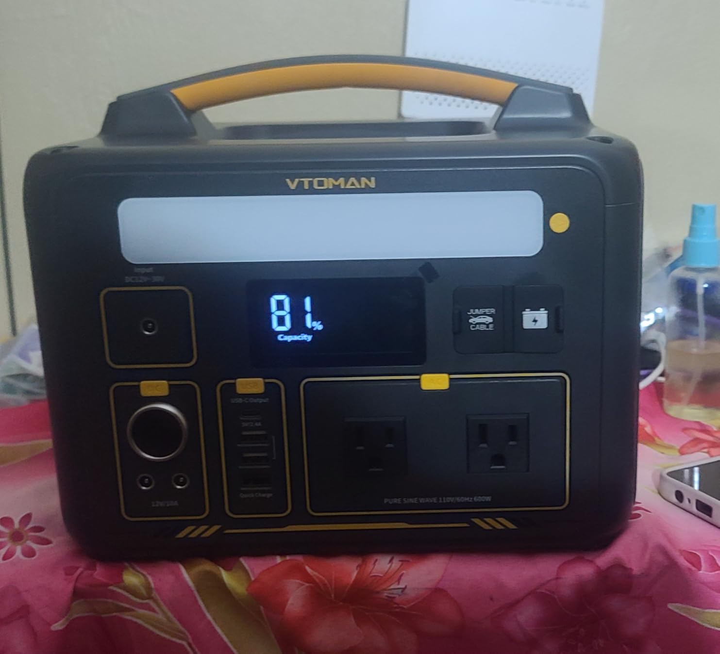 VTOMAN Jump 600X Portable Power Station 600W, 299Wh Solar Generator LiFePO4 Battery Power Station with Jump Start for Car, 1200W AC Outlet, PD 60W USB-C, 3x Regulated 12V/10A DC for Camping, RV Travel customer photo 2