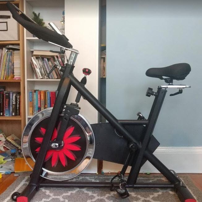 JOROTO Exercise Bike, Magnetic Stationary Bikes for Home with 40LBS Flywheel, App Supported Indoor Bike with 350LBS Weight Capacity, Low Noise,Digital Monitor,Bottle and Tablet Holder customer photo 1