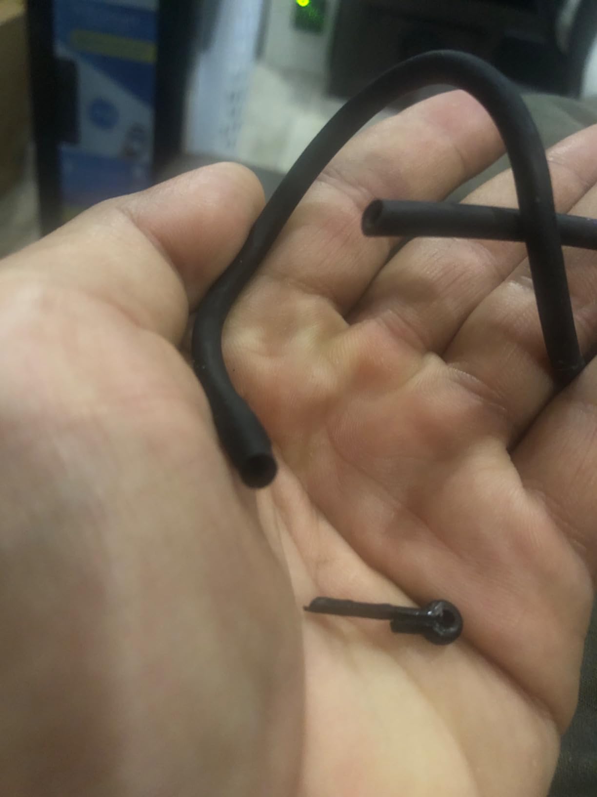 Compound Bow Kit, Hunting and Target, Limb Made in USA, Draw Weight 30-70 lbs Adjustable, Draw Length 19-30.5, up to IBO 320FPS Speed, Package with Archery Hunting Accessories customer photo 2