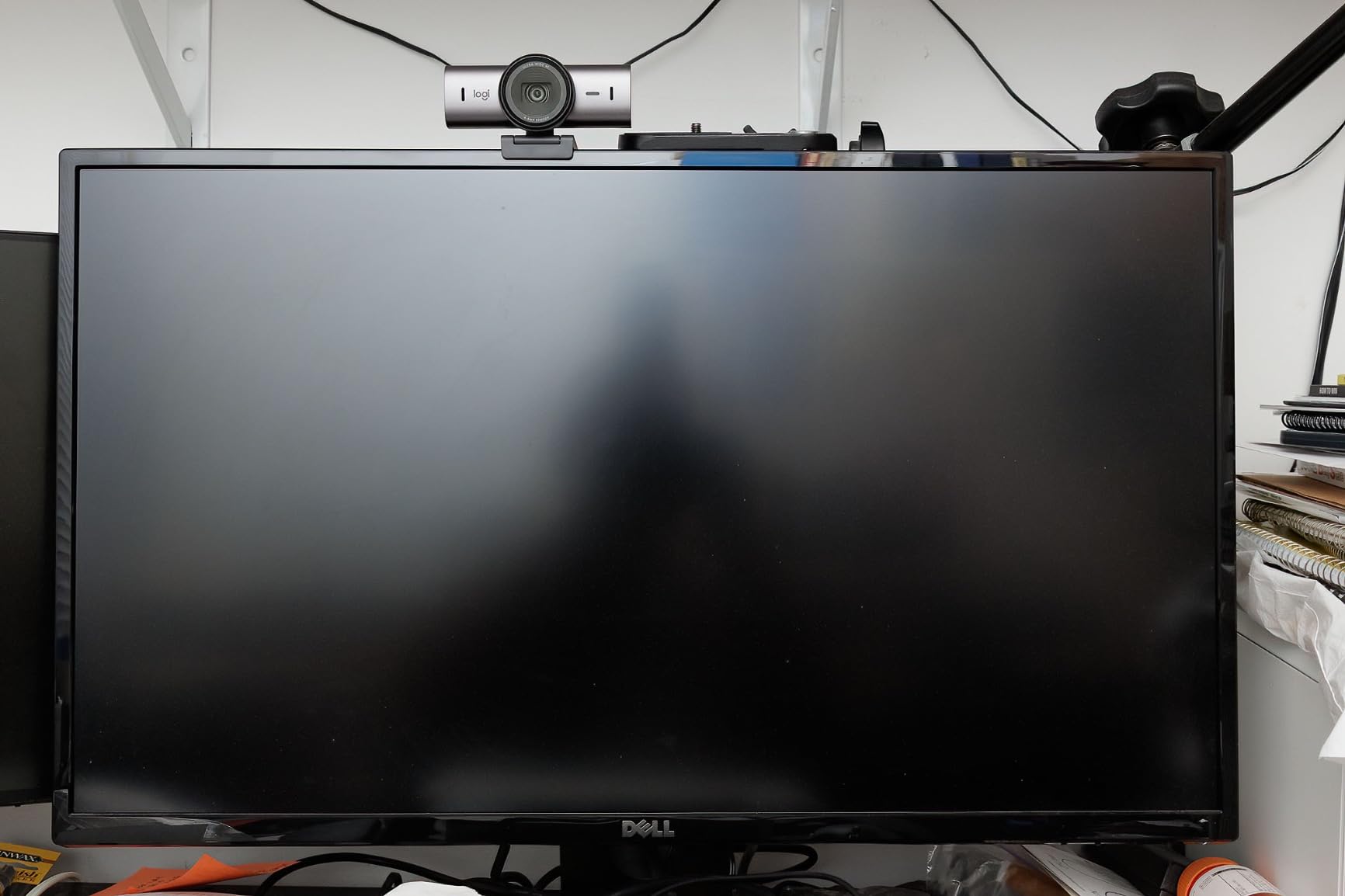 Logitech MX Brio Ultra HD 4K Collaboration, Streaming Webcam, 1080p at 60 FPS, Show Mode, Works with Microsoft Teams, Zoom, Google Meet customer photo 1