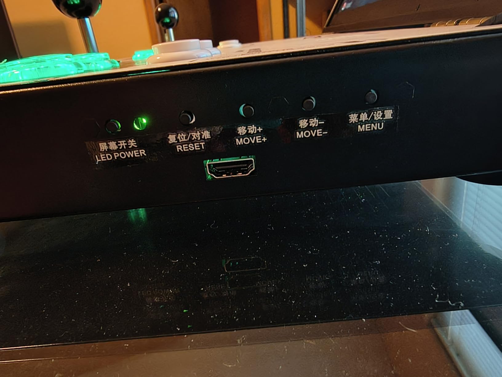 Portable 20000 in 1 Metal Box 3D Arcade Game Console, 22 inch Screen Retro Electronic Game Console, with Search/Hide/Save/Load/Pause Functions customer photo 1