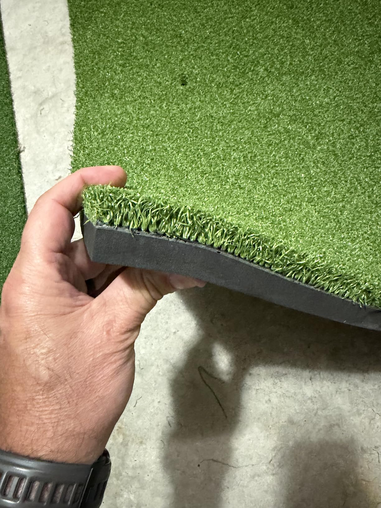 GoSports Elite Golf Hitting Mat for Indoor and Outdoor Practice - Withstands About 150,000 Shots - Heavy-Duty Turf Driving Range Mats Works with Golf Simulators - Includes 3 tees - Choose Your Size customer photo 1