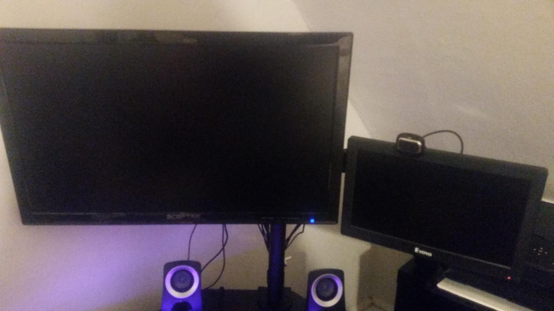 Eyoyo 8 Inch Small Monitor, 1024x768 4:3 IPS Mini Security Camera Monitor Screen Support HDMI VGA AV BNC Input with Remote Control, Video Monitors for Retro Computer PC NVR CCTV Raspbery Pi customer photo 2