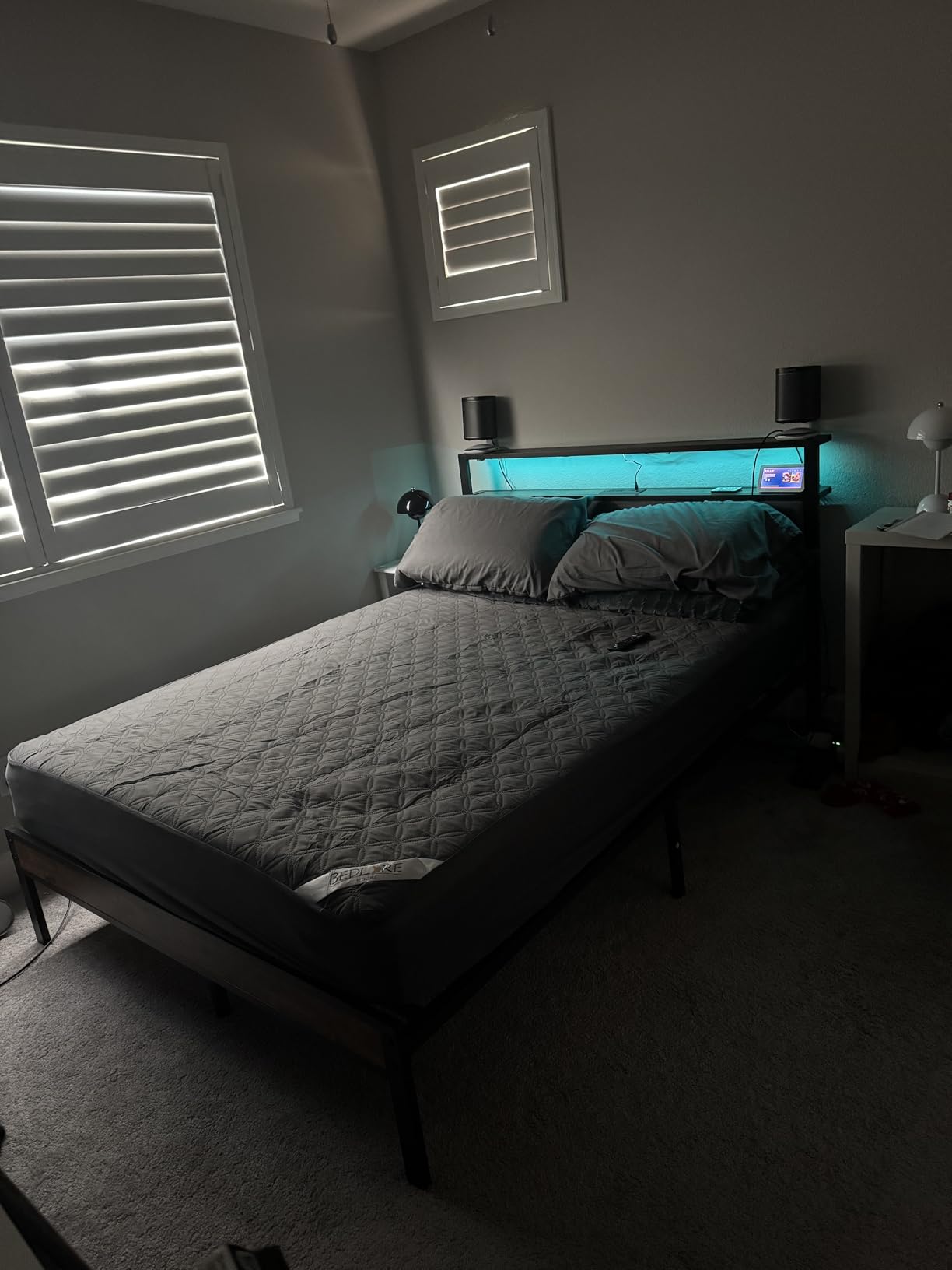 Sonos Sub Mini - Black - Compact Wireless Subwoofer customer photo 2