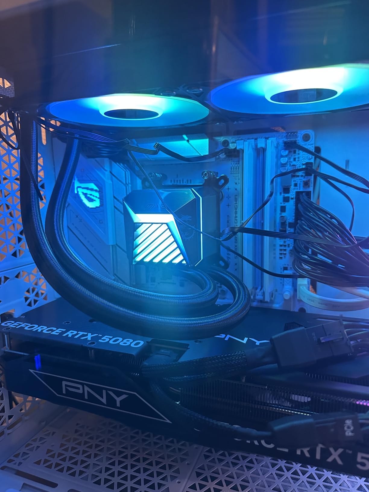 ASUS ROG Strix B650-A Gaming WiFi AMD B650 AM5 Ryzen Desktop 9000 8000 & 7000 ATX motherboard, 12 + 2 power stages, DDR5, 3x M.2 slot, PCIe 4.0, 2.5G LAN, WiFi 6E, USB 3.2 Gen 2x2 Type-C, Aura Sync customer photo 2