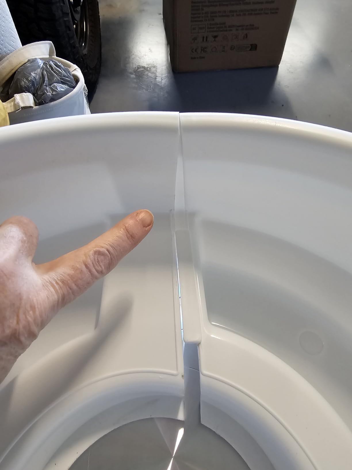 VEVOR 14in Pottery Wheel for Adults Beginners, 0-6in Height-Adjustable, 450W Pottery Forming Machine 60-300RPM Electric Ceramic Wheel, Blue customer photo 1