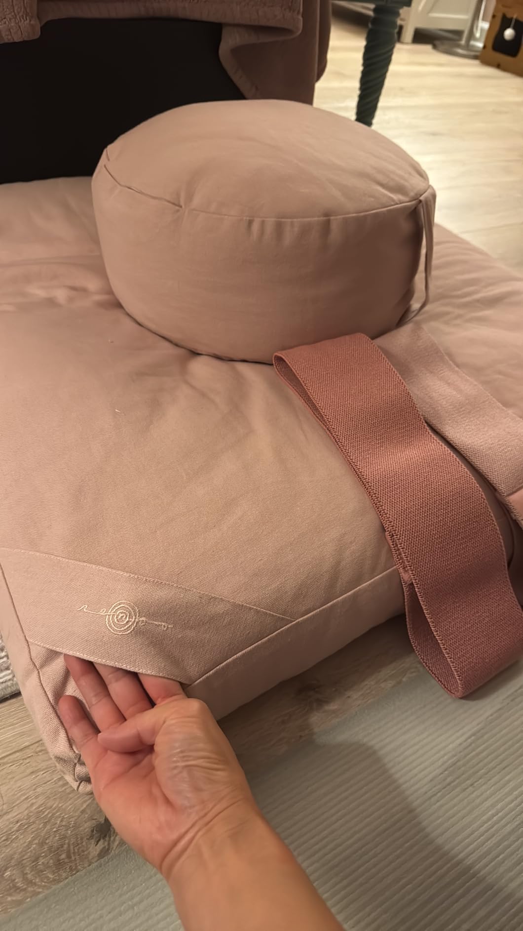 Meditation Cushion Set by renoo - Durable Comfortable Organic Cotton, Linen, Hemp - Modern Zafu Zabuton - Buckwheat Kapok Filled Floor Pillow Yoga Bolster in 15 Colors Washable Cover customer photo 1