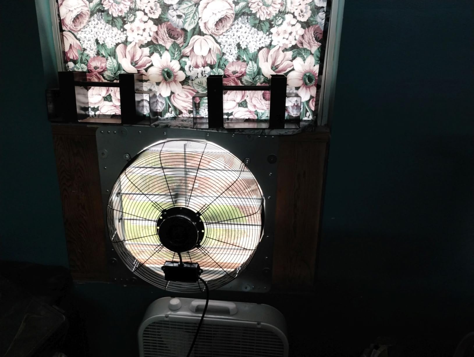 KEN BROWN 20 Inch Shutter Exhaust Fan With 1.65 Meters Power Cord Wall Mounted, High Speed 3500CFM, Vent Fan For Garages And Shops, Greenhouse,Attic Ventilation customer photo 1