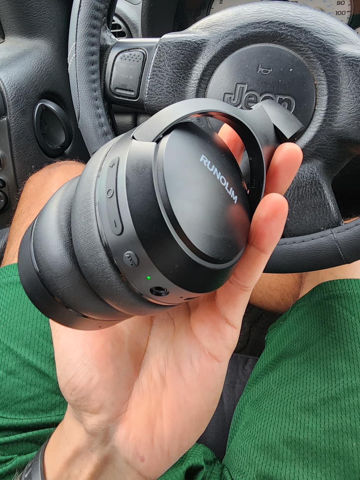 RUNOLIM Hybrid Active Noise Cancelling Headphones, Wireless Over Ear Bluetooth Headphones with Microphone, 70H Playtime, Foldable Headphone with HiFi Audio, Deep Bass for Home Travel Office customer photo 2