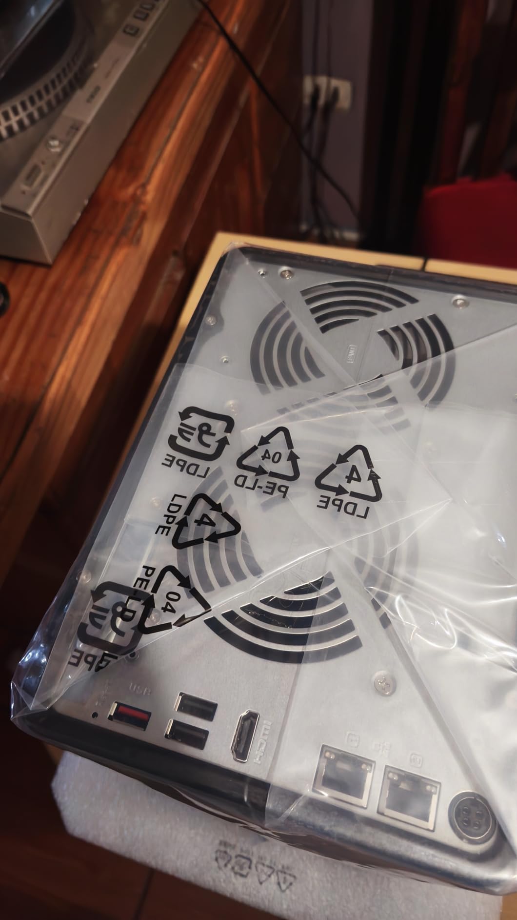 QNAP TS-264-8G-US 2 Bay High-Performance Desktop NAS with Intel Celeron Quad-core Processor, M.2 PCIe Slots and Dual 2.5GbE (2.5G/1G/100M) Network Connectivity (Diskless) customer photo 2