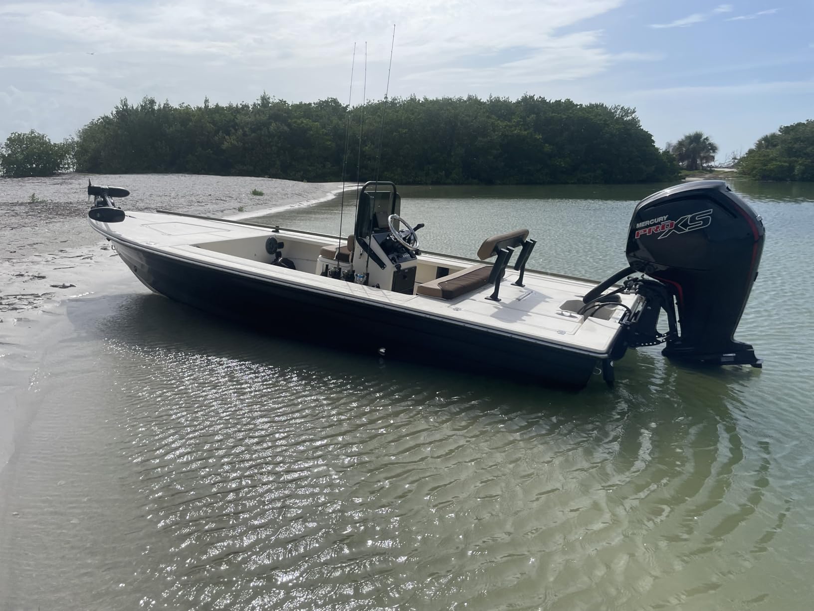 1200D Waterproof Boat Cover - Fits 17' to 19' ft Bass, V-Hull, Tri-Hull, Fish & Ski, Runabout Bowrider Boats - Heavy Duty Canvas Black customer photo 2