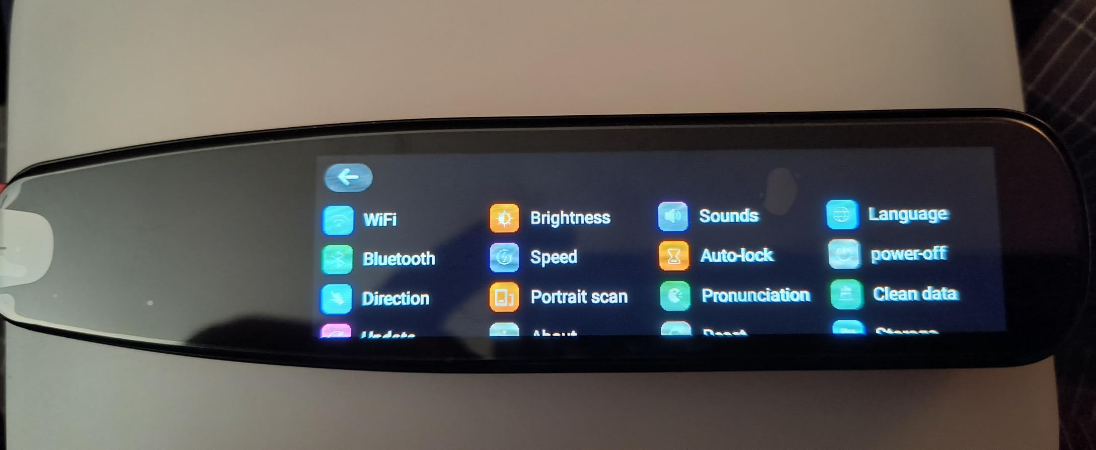 SVANTTO 4-in-1 Translator Pen & Reading Pen for Dyslexia Readers,Students and Language Learners -OCR Translation (102 Languages), Text-to-Speech Reading, Smart Notes, Voice Recorder-No Monthly fee customer photo 1