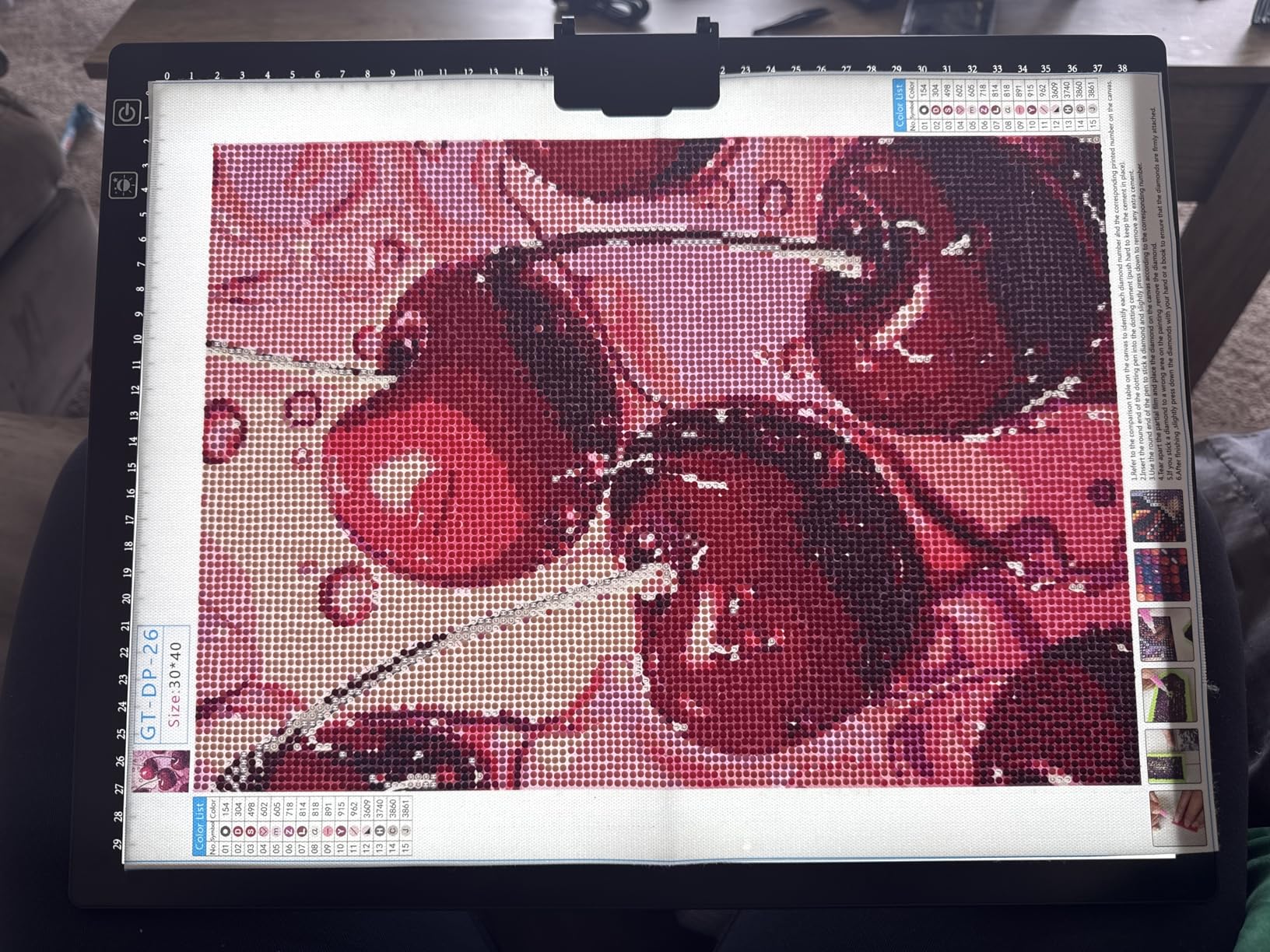 A4 Light Box for Tracing, Light Pad for Diamond Painting, Light Board, Ultra-Thin Copy Board with 3 Levels/Stepless Adjustable Brightness for Drawing, Sketching, Animation customer photo 1