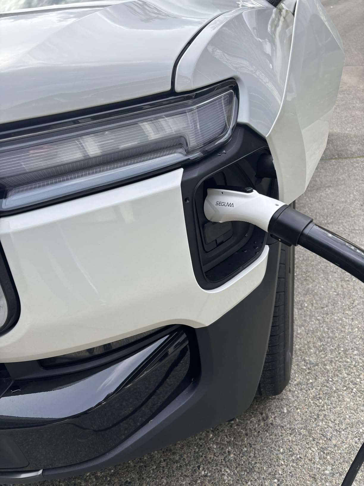 EV Charger Adapter for Tesla to J1772, Up to 60A 250V, IP65, NACS to J1772 Adapter, J1772 EV Charging Adapter Compatible with Tesla Wall Connector/Tesla Destination/Mobile Charger (for J1772 EVs Only) customer photo 1