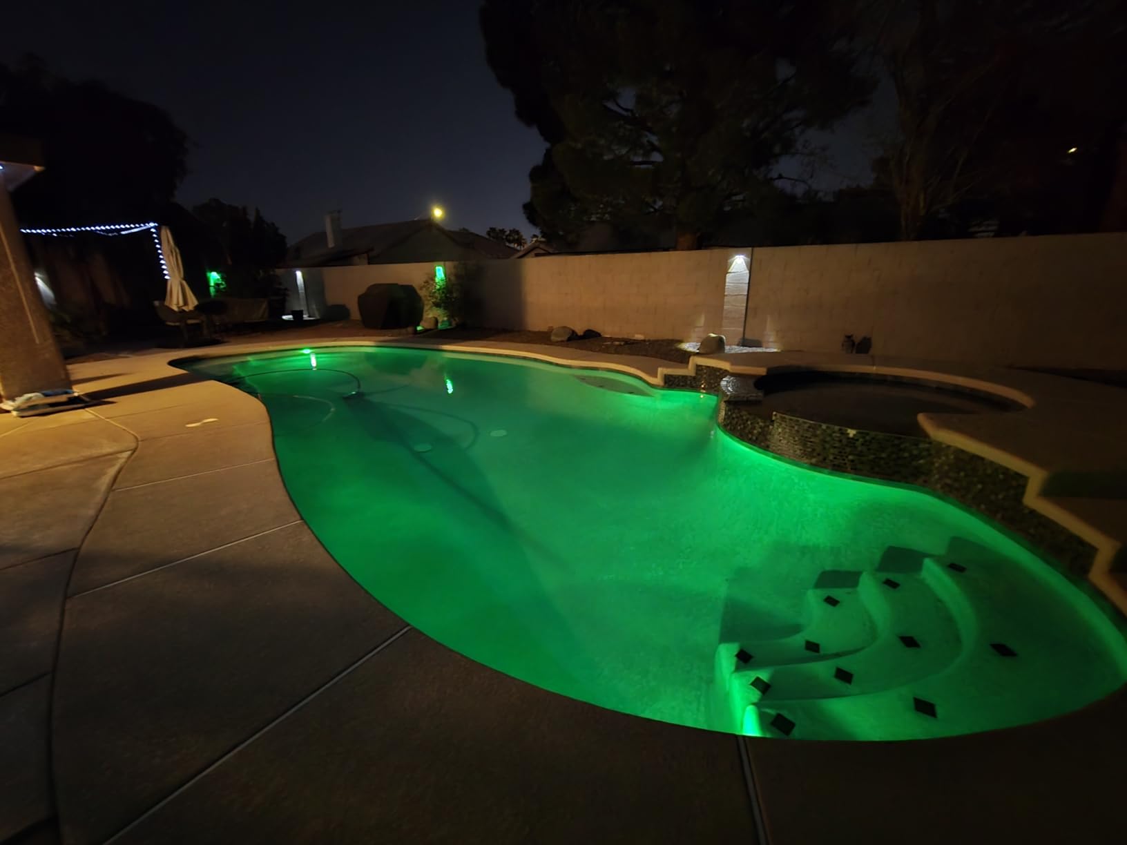 Pool Lights, Upgraded Rechargeable Submersible LED Lights with Remote IP68 Waterproof 16 Colors Hot Tub Underwater Pool Lights for Above Ground Inground Pool, Bath, Party, Vase 2 Pack customer photo 1