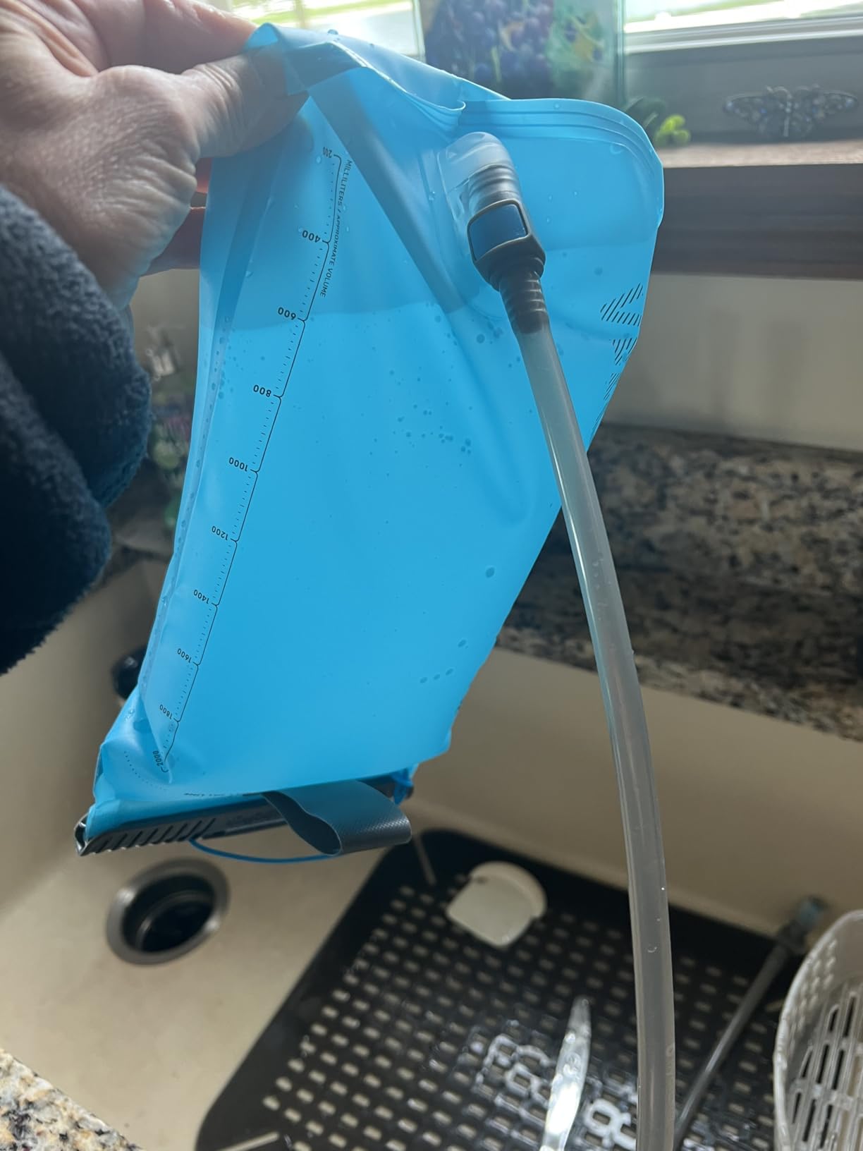 HydraPak Velocity Hydration Reservoir (1.5L, 2L, 3L), Ultralight Water Bladder, Self-Sealing Bite Valve, Leak Proof, Reversible, Dishwasher Safe customer photo 1